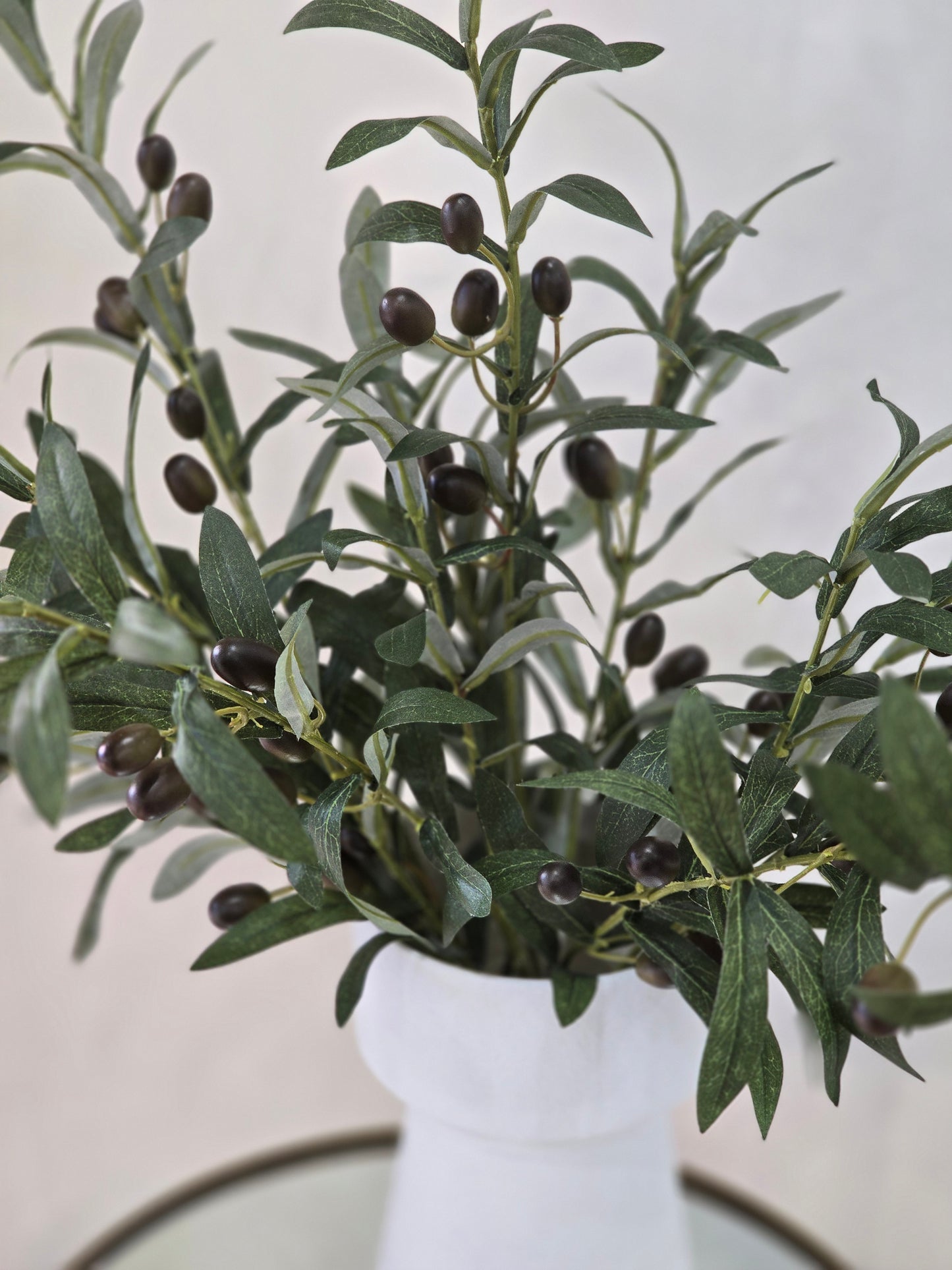 Dalel olive arrangement