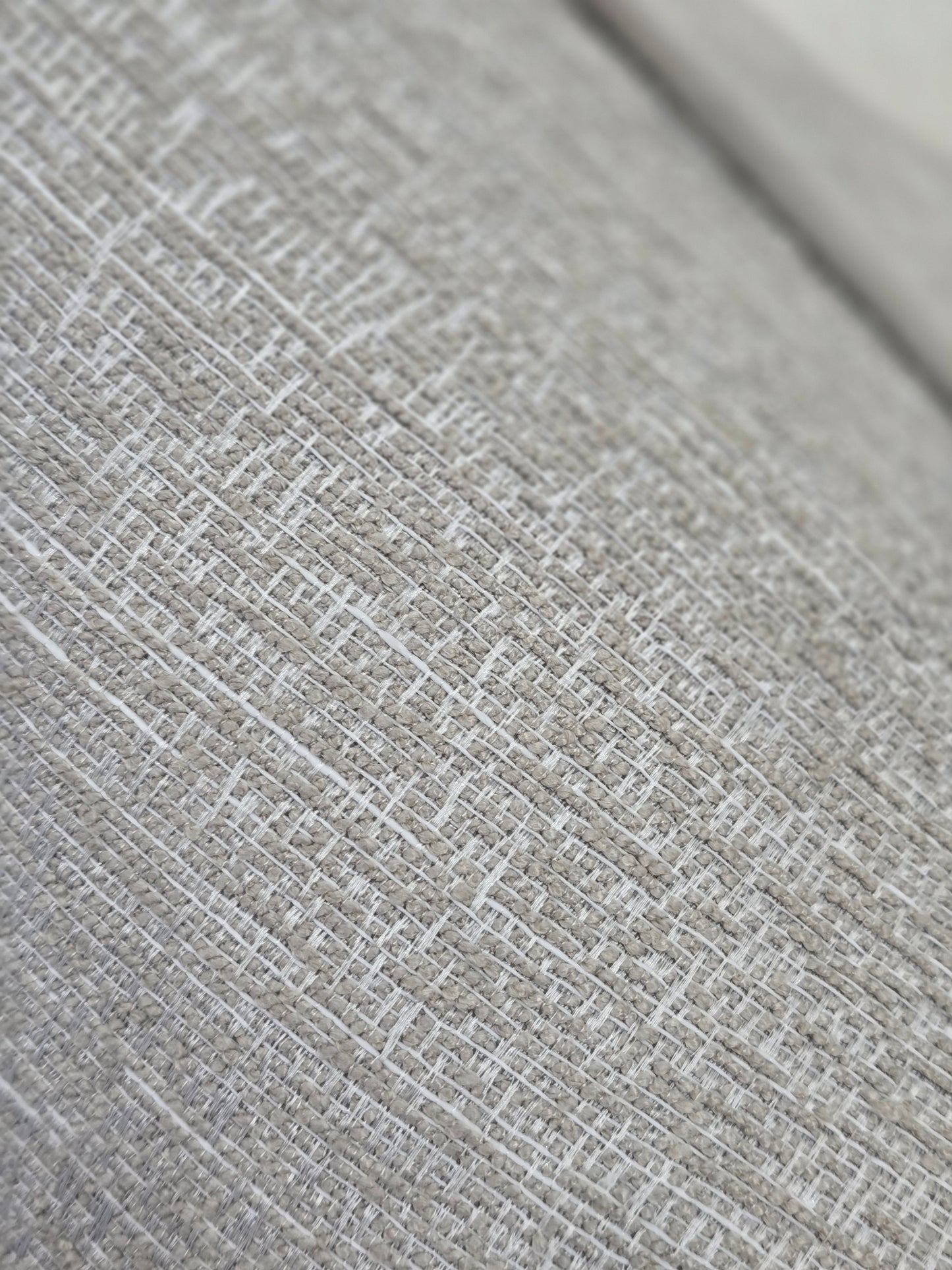 Neesa cushion