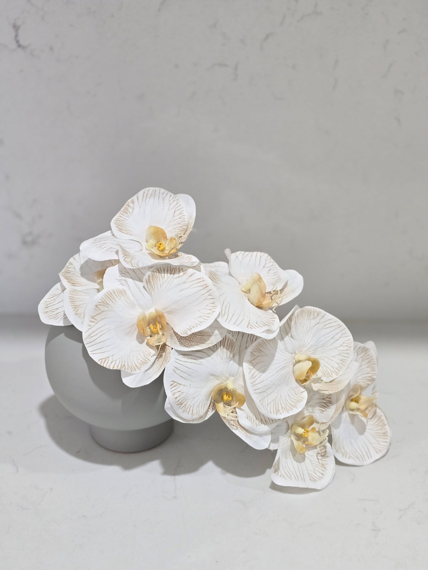 Lara floral arrangement