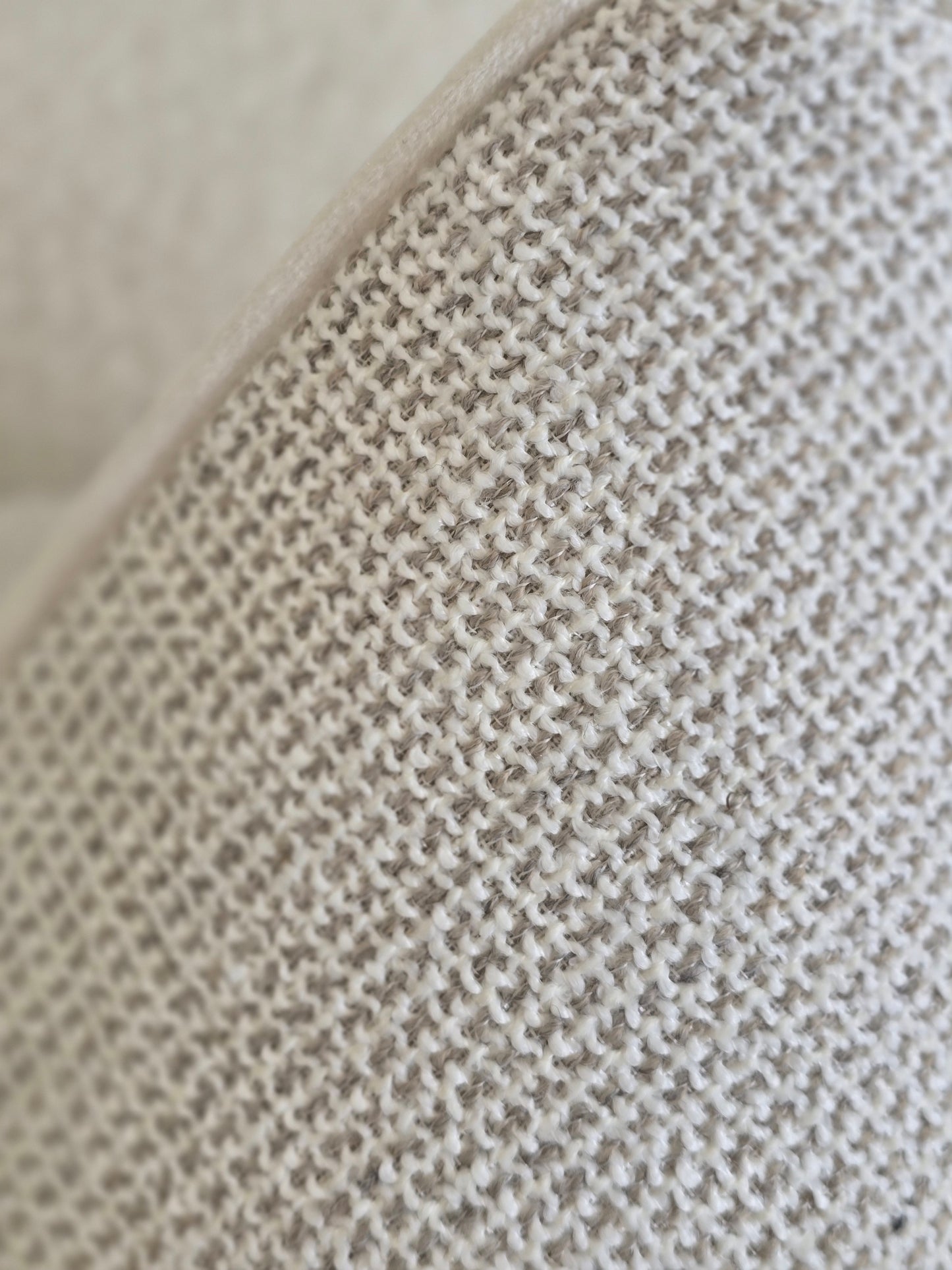 Sayran cushion