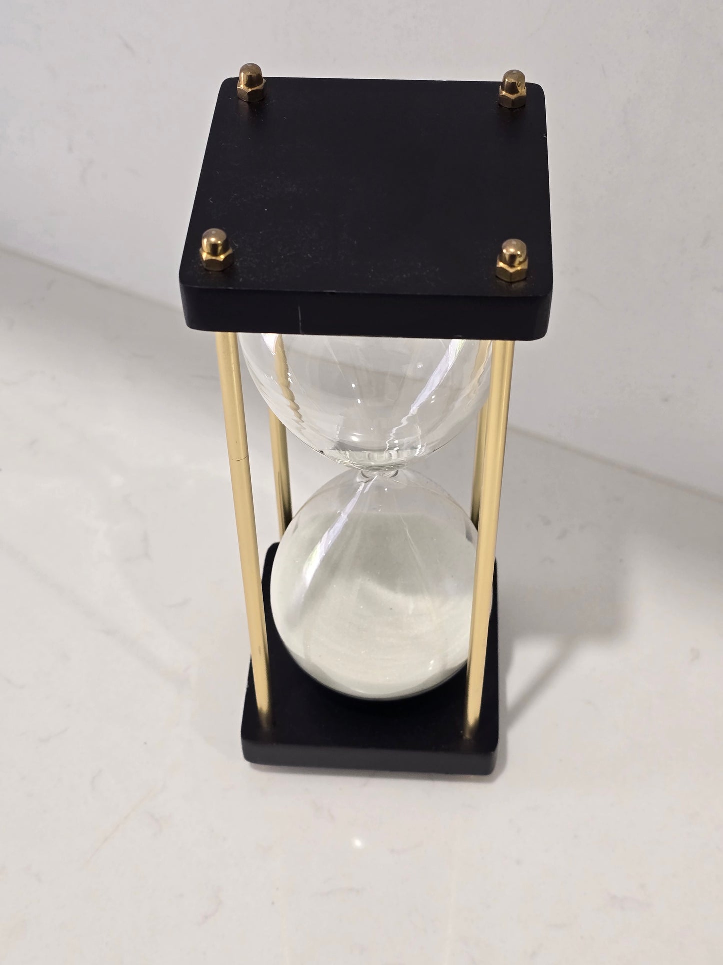 Ex display Black hourglass