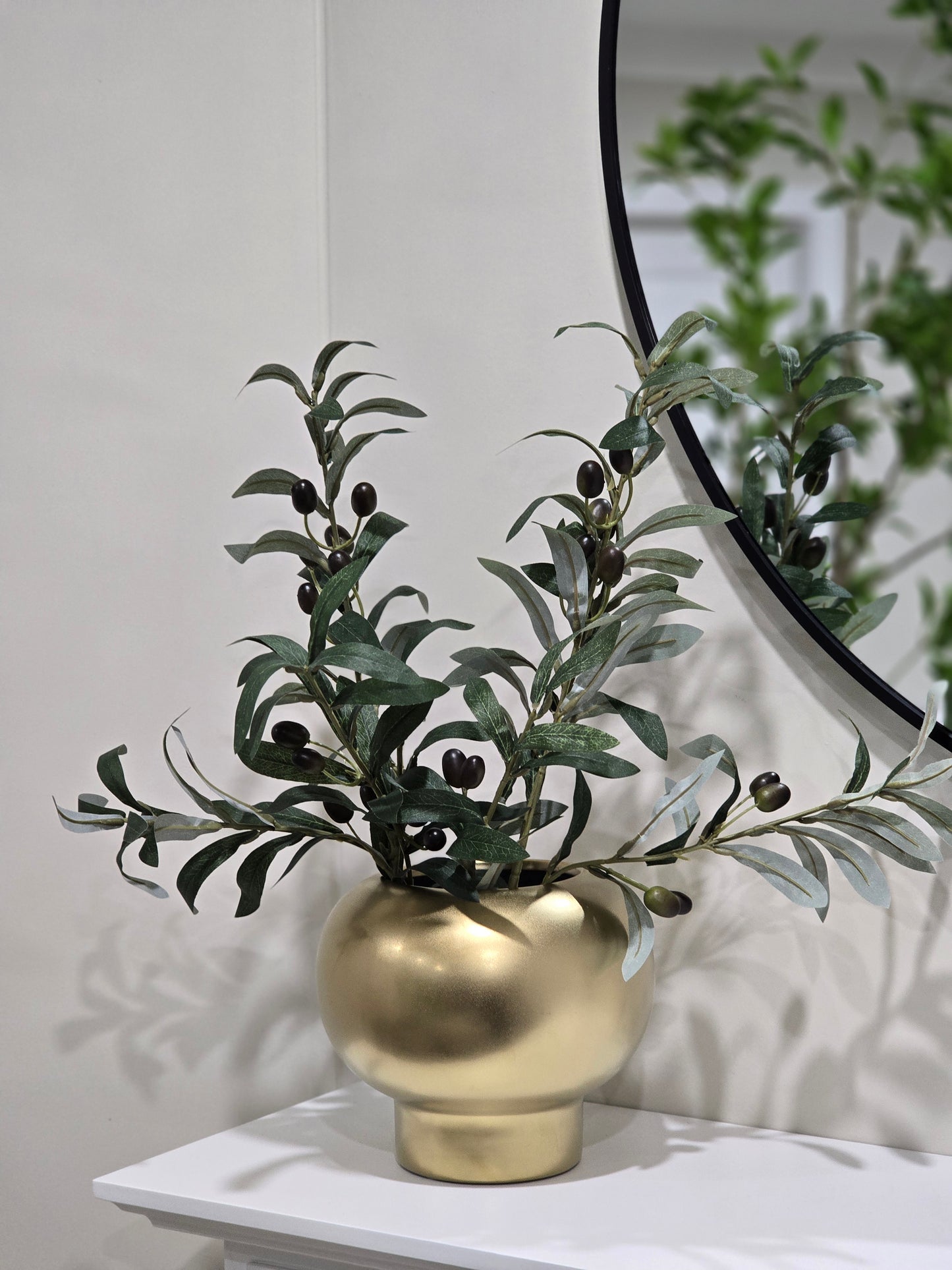 Ramadan olive vase