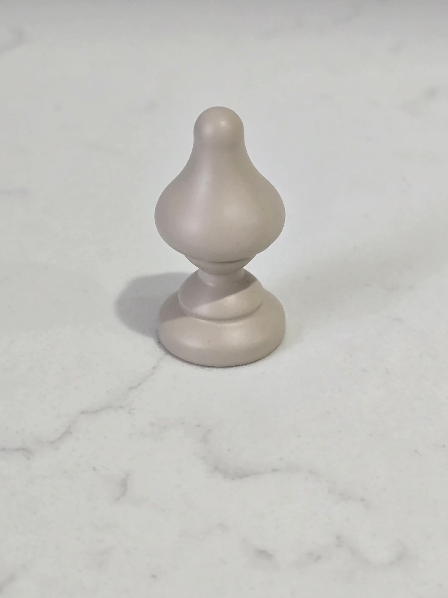 Ramadan cake dome knob