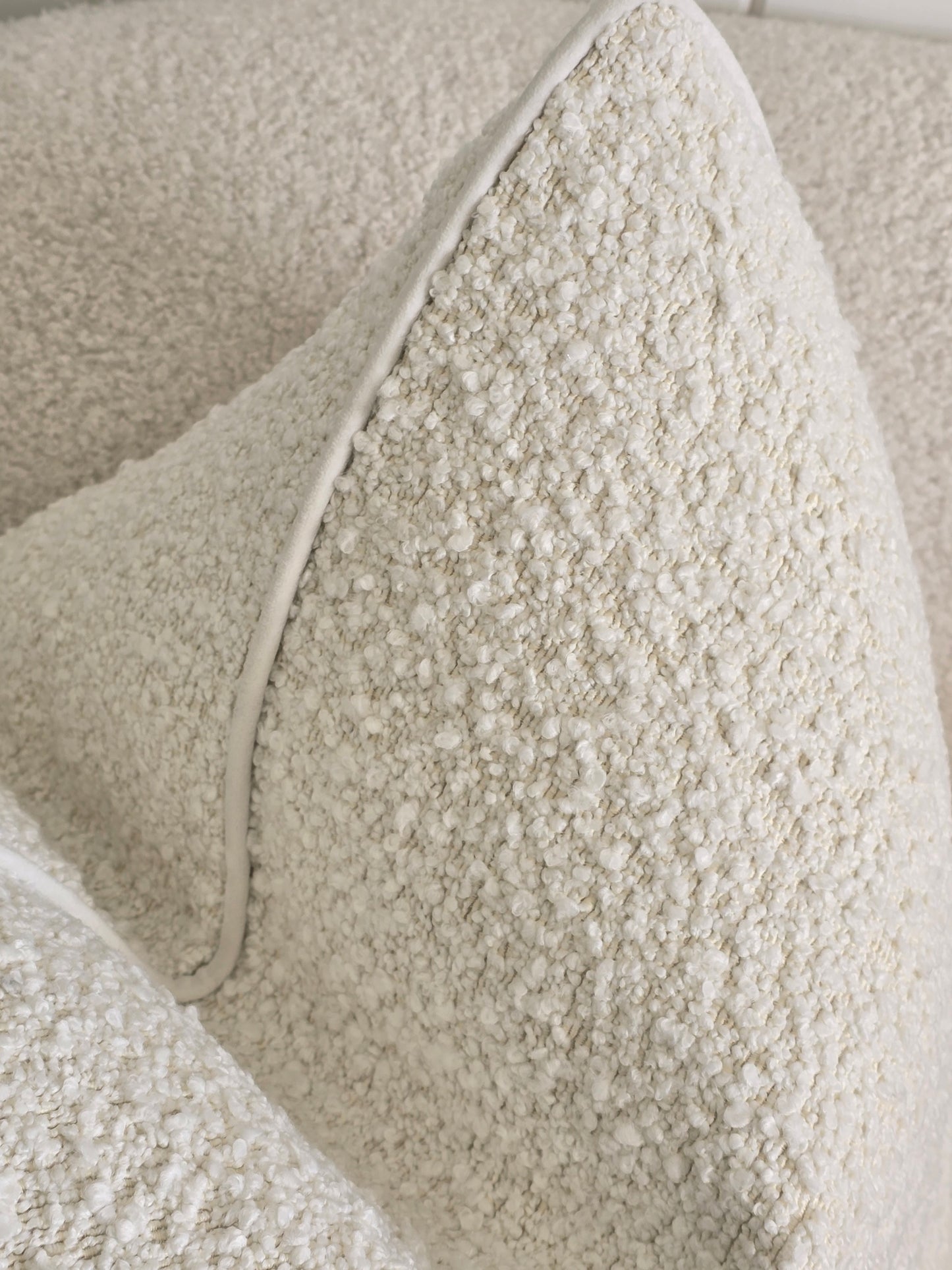Haya cushions