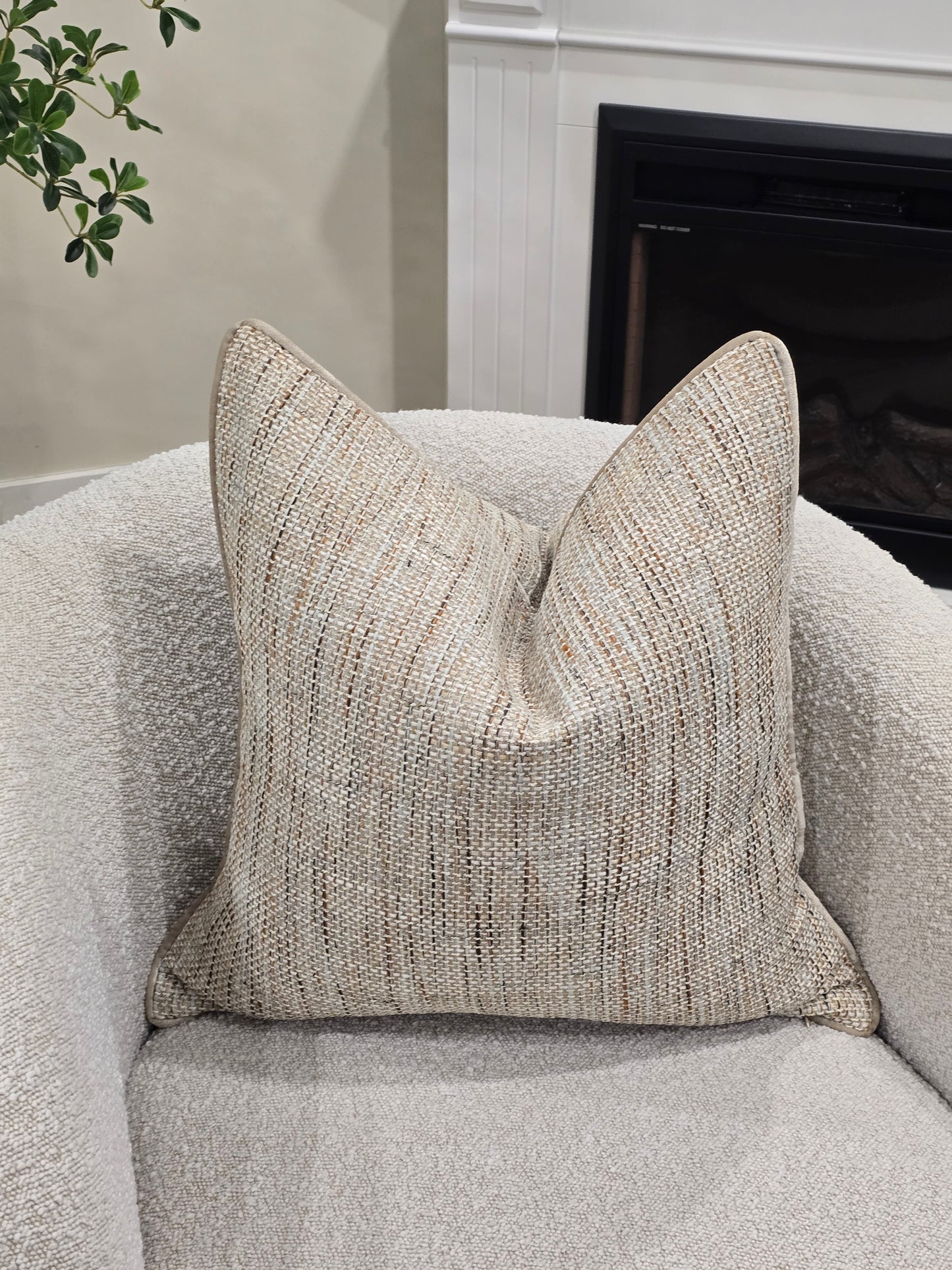 Ebony cushion