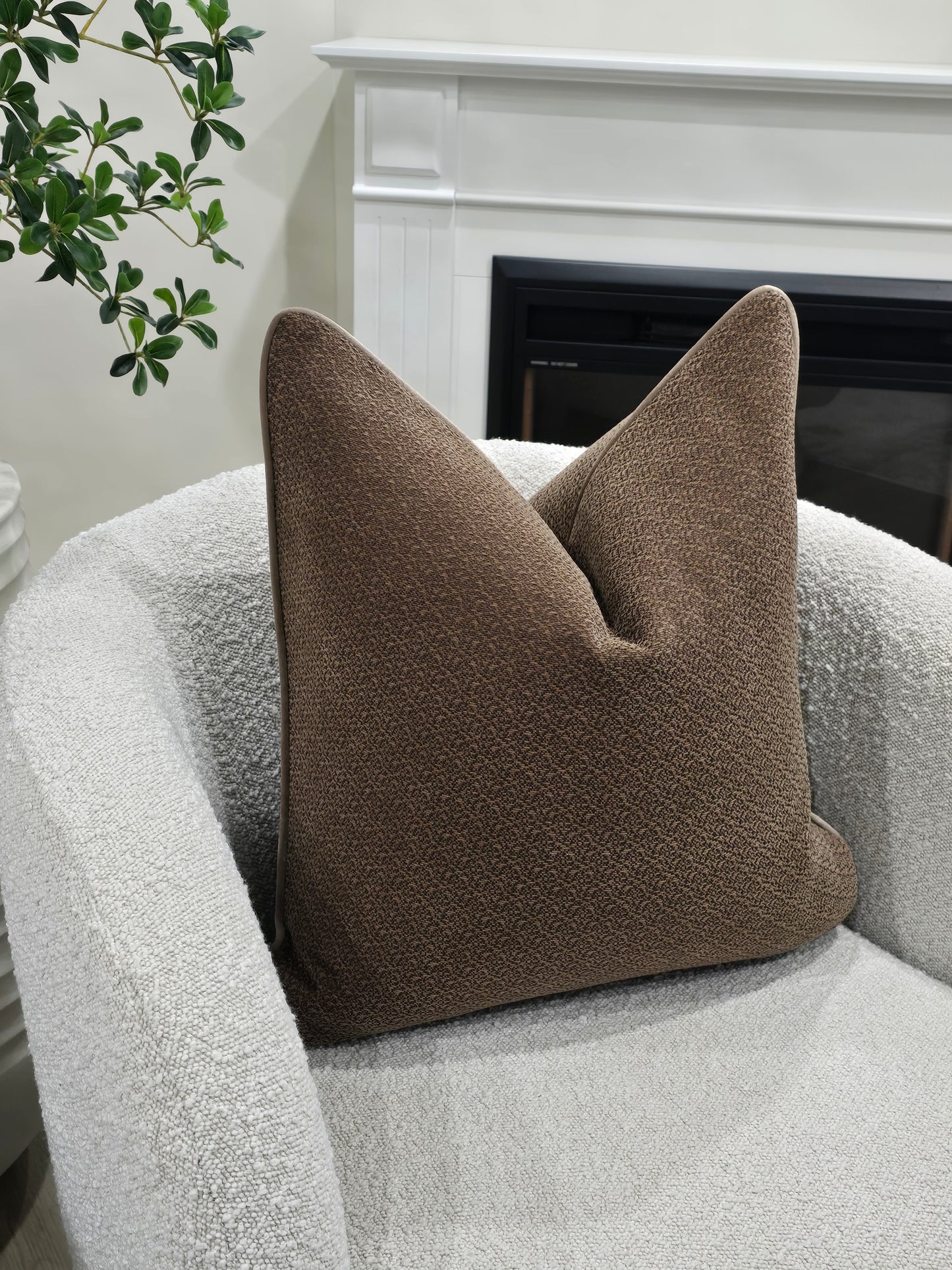 Solange cushion