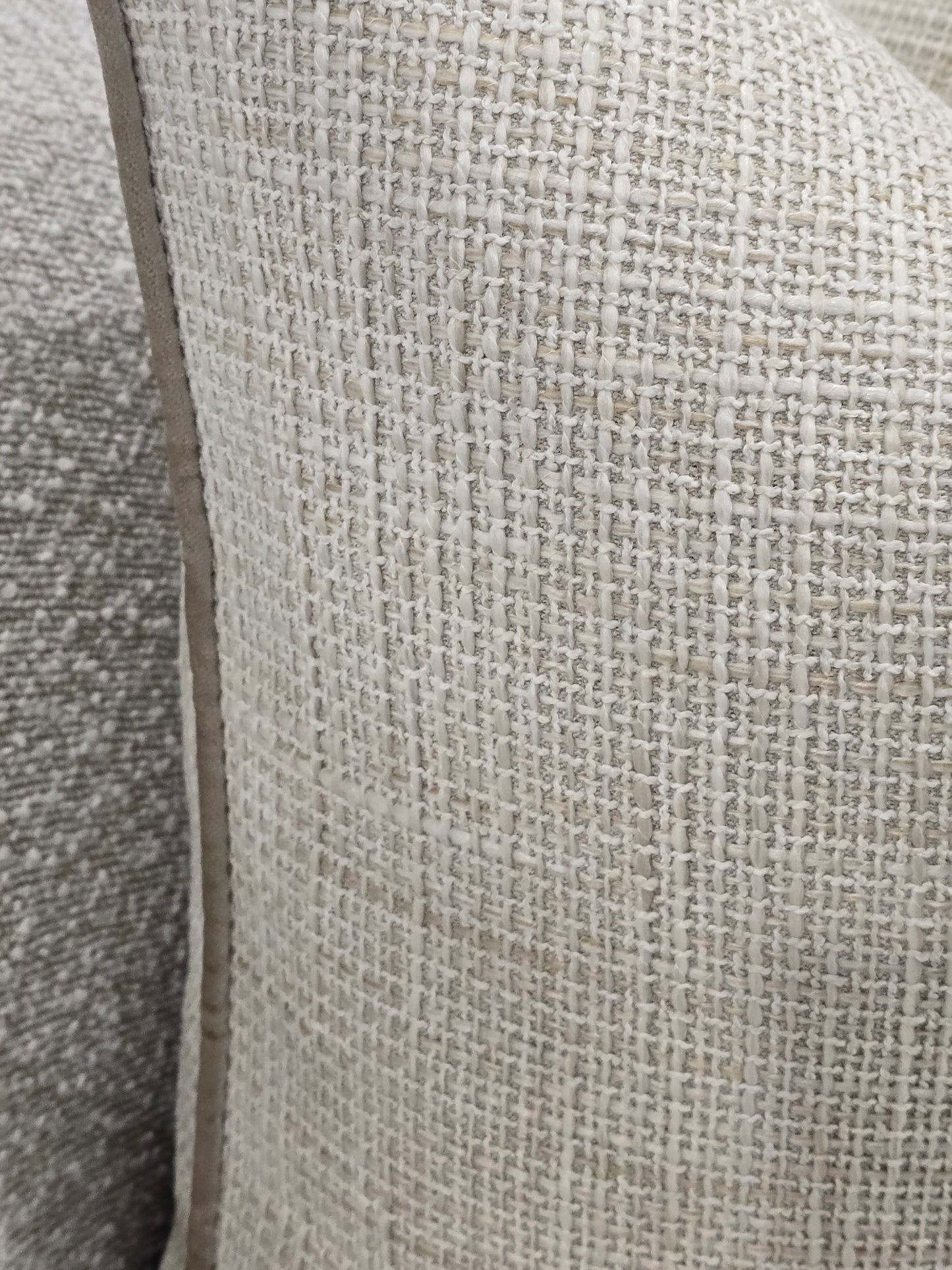 Chenelle cushion
