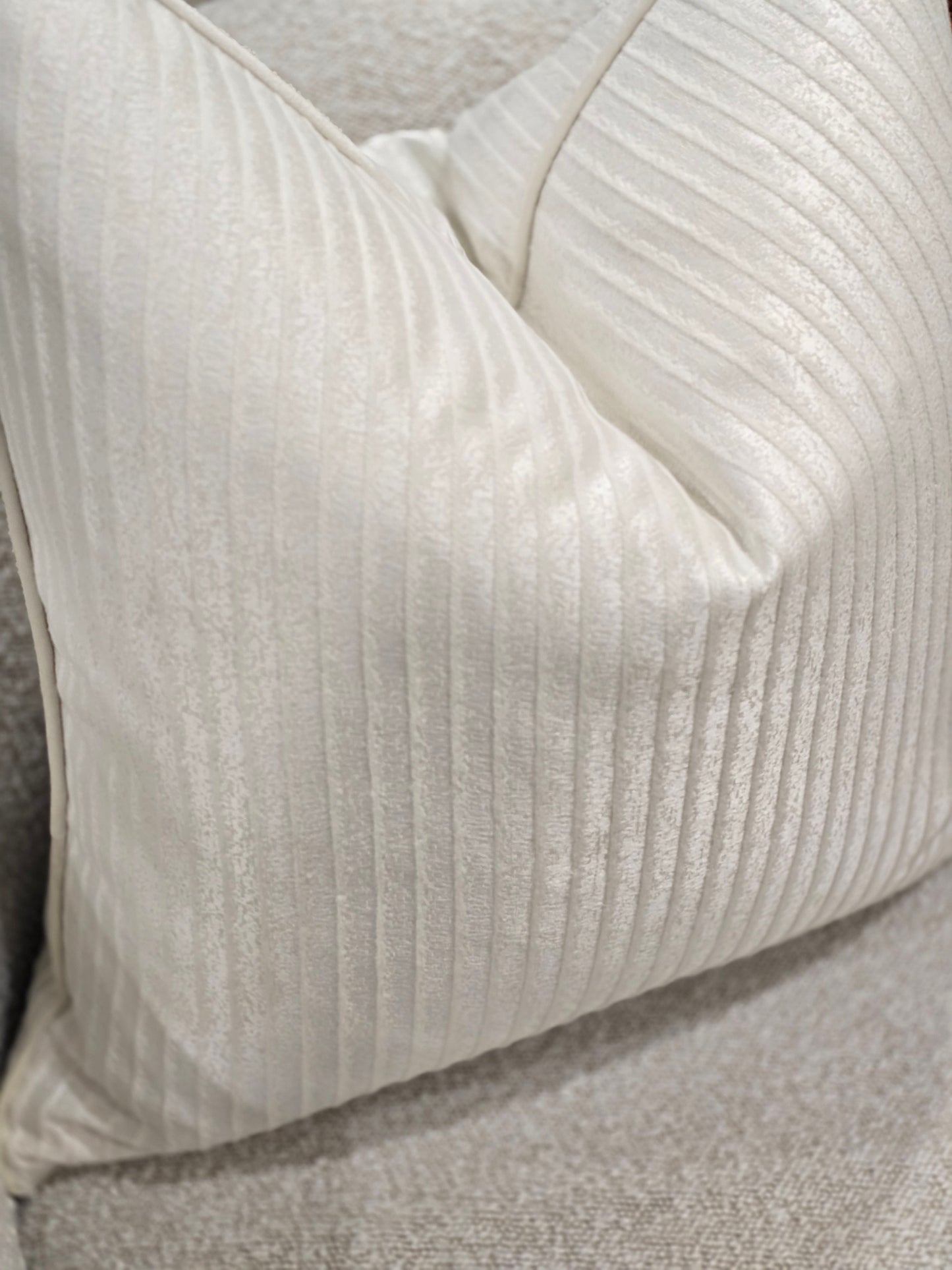 Jadir'e cushion