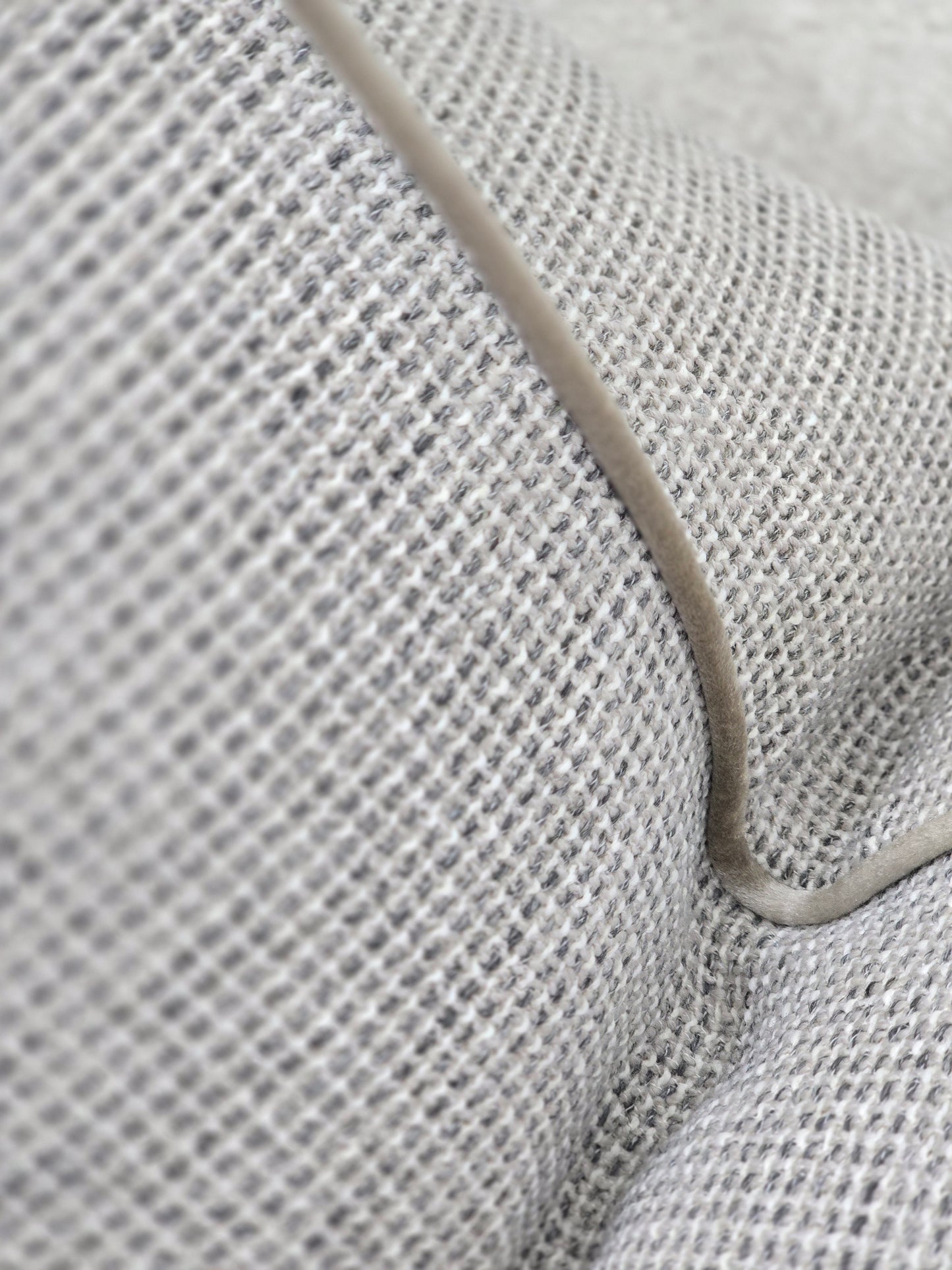 Angelica cushion