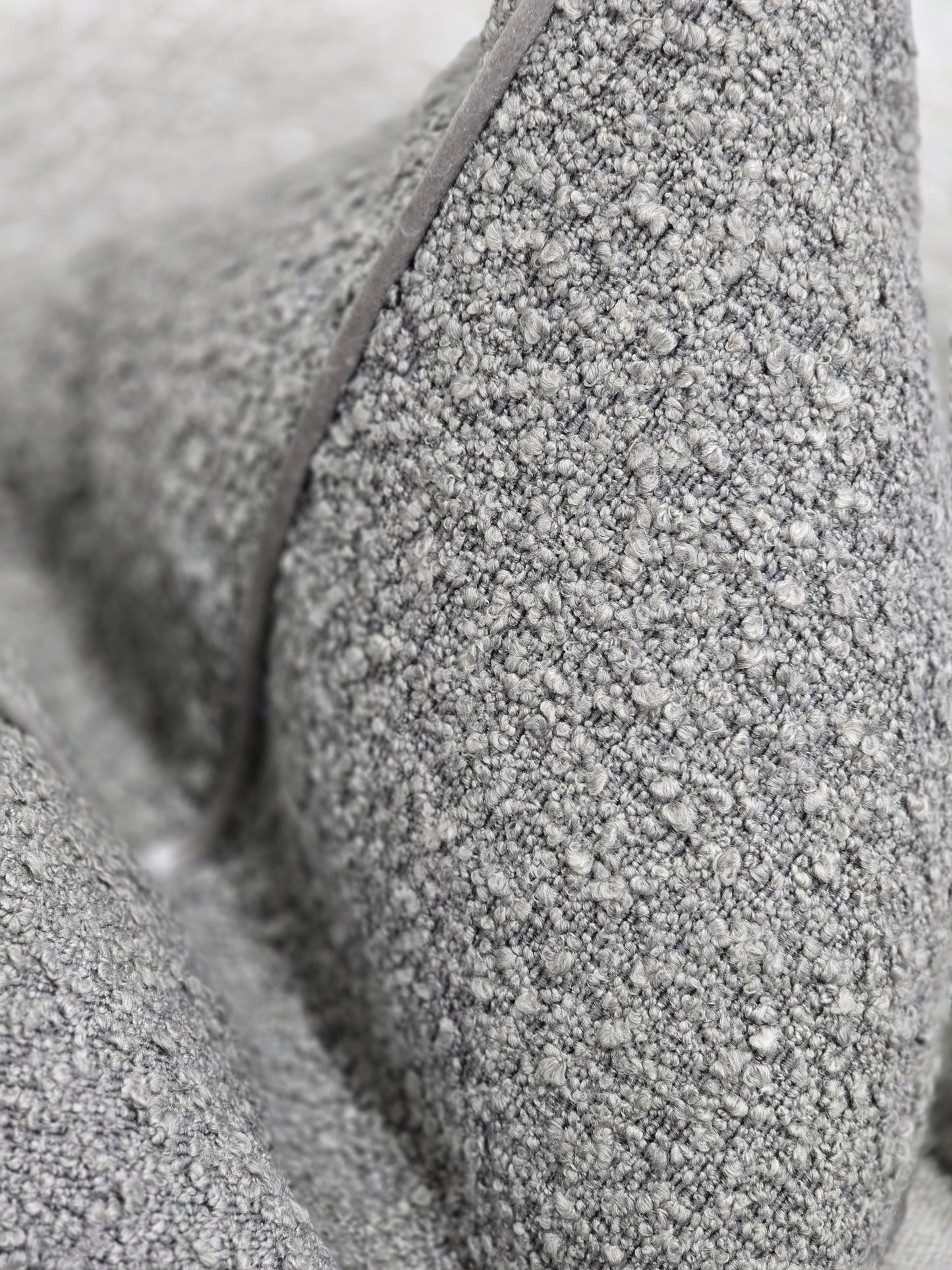 Fari cushion