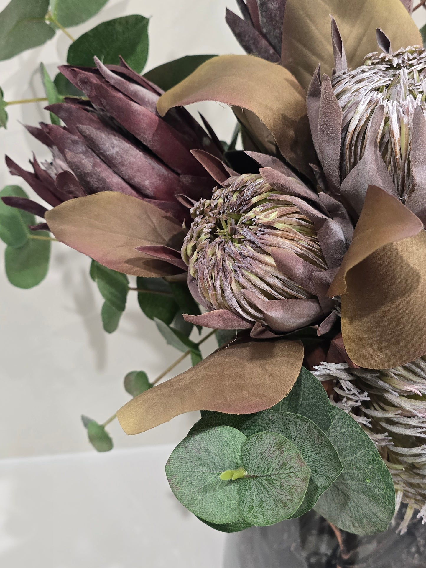 Native rustic floral arrangement