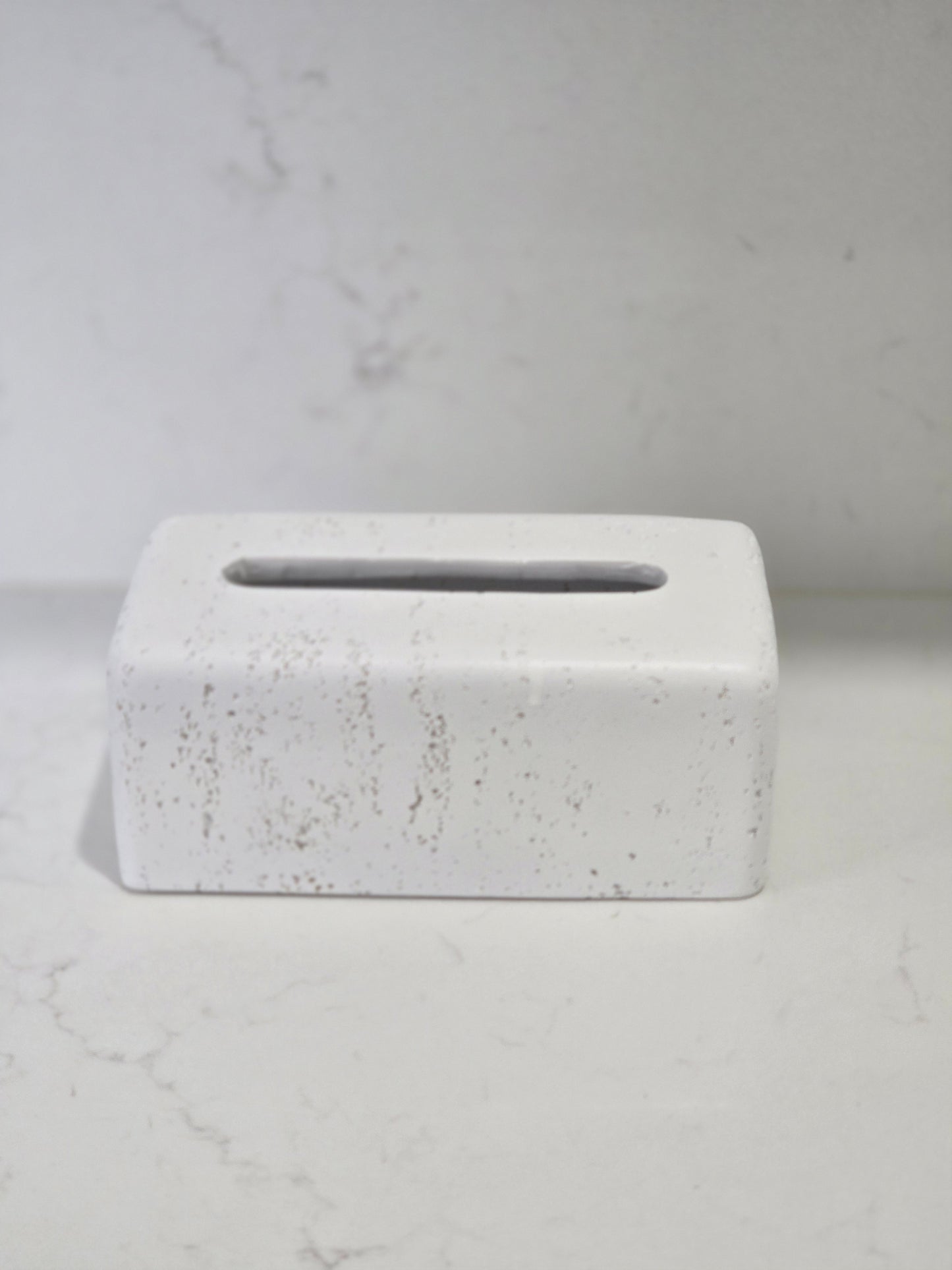 Tissue box