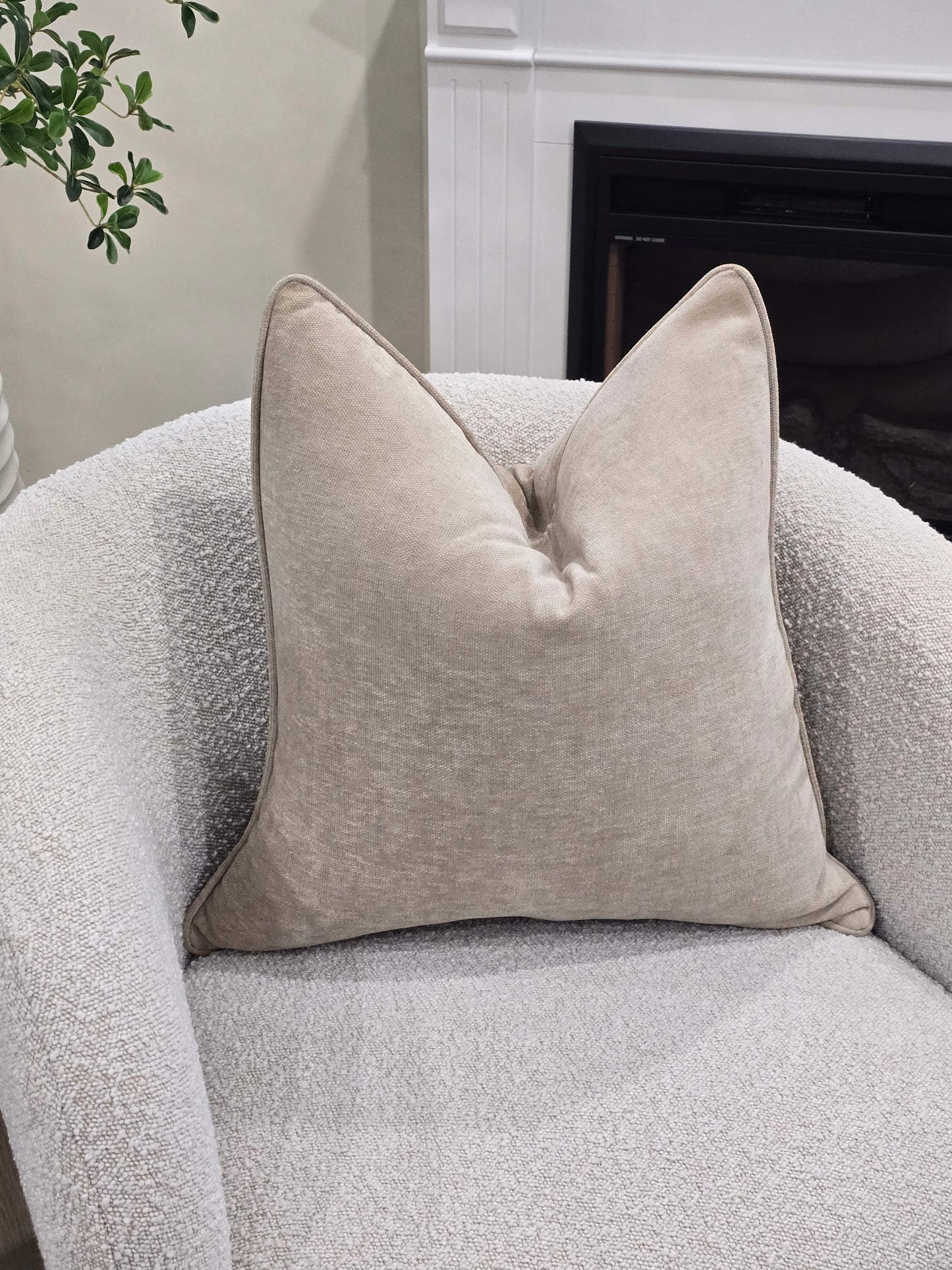 Erika cushion