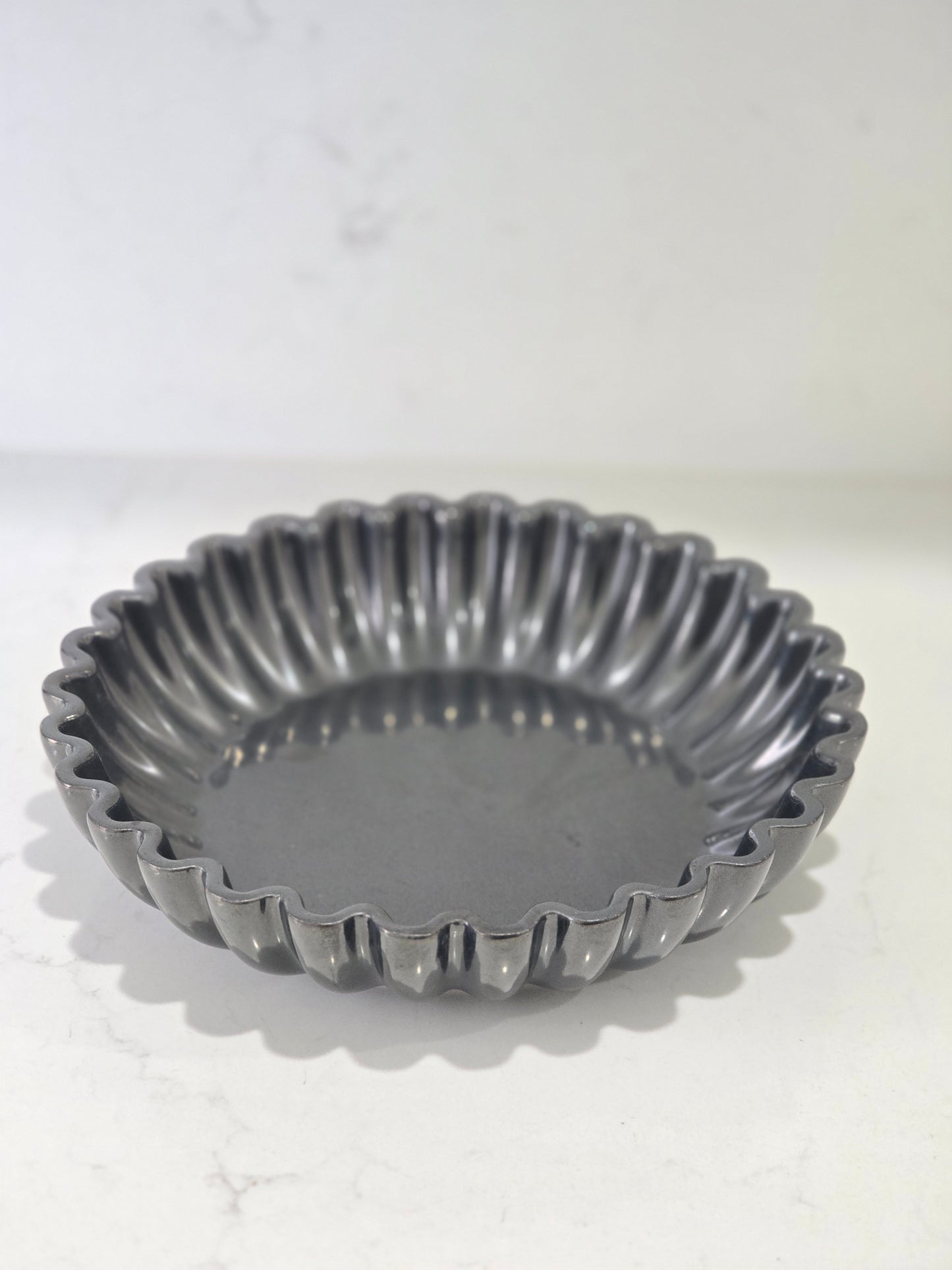 Black decor bowl