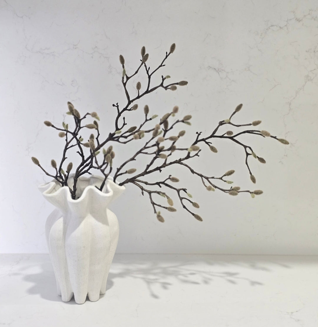 Nitta magnolia floral arrangement