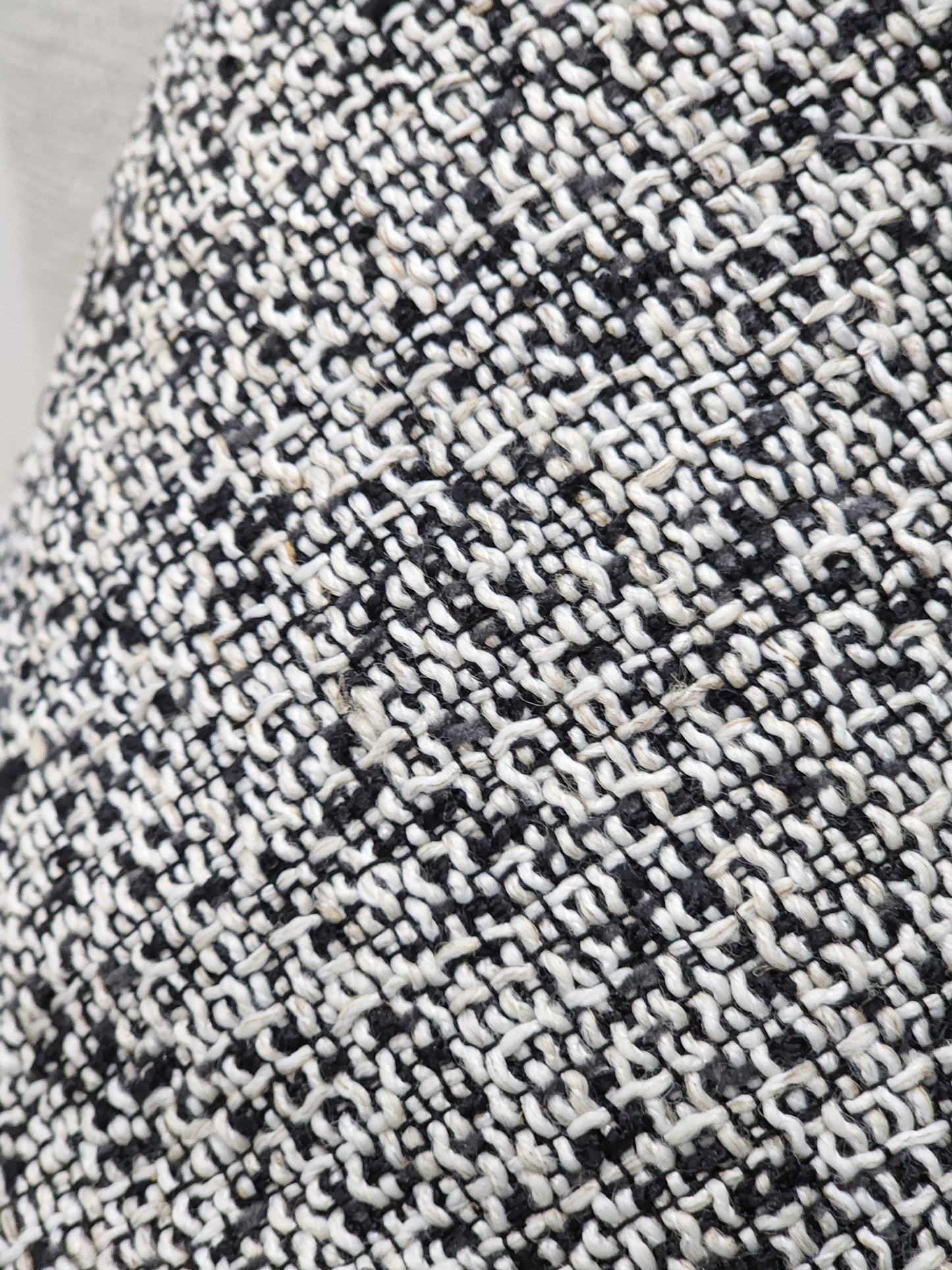 Anatasia cushion