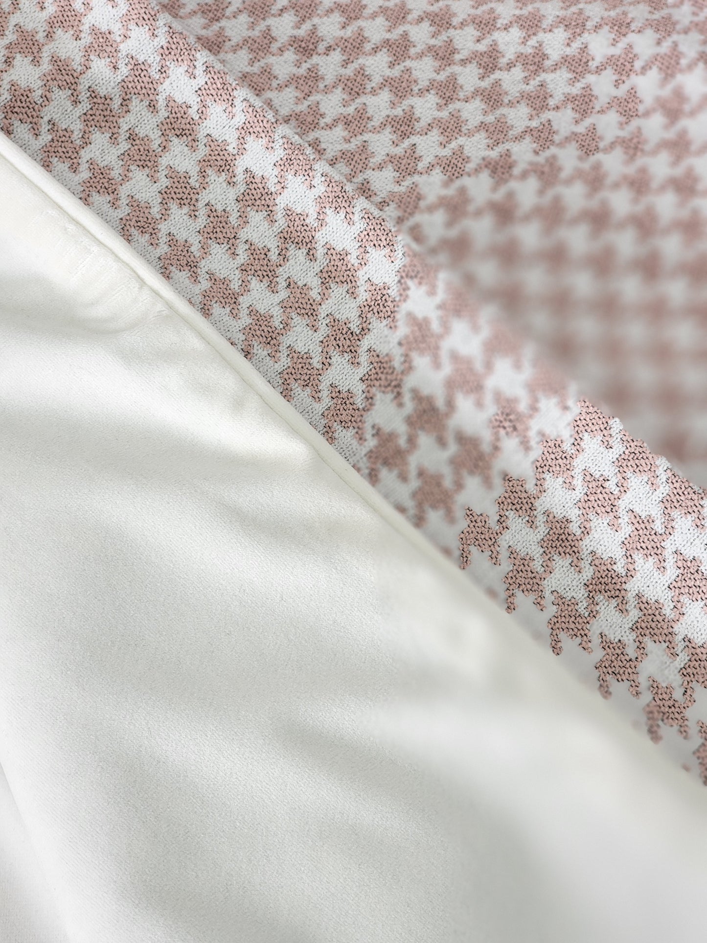 Ameena houndstooth throw blanket
