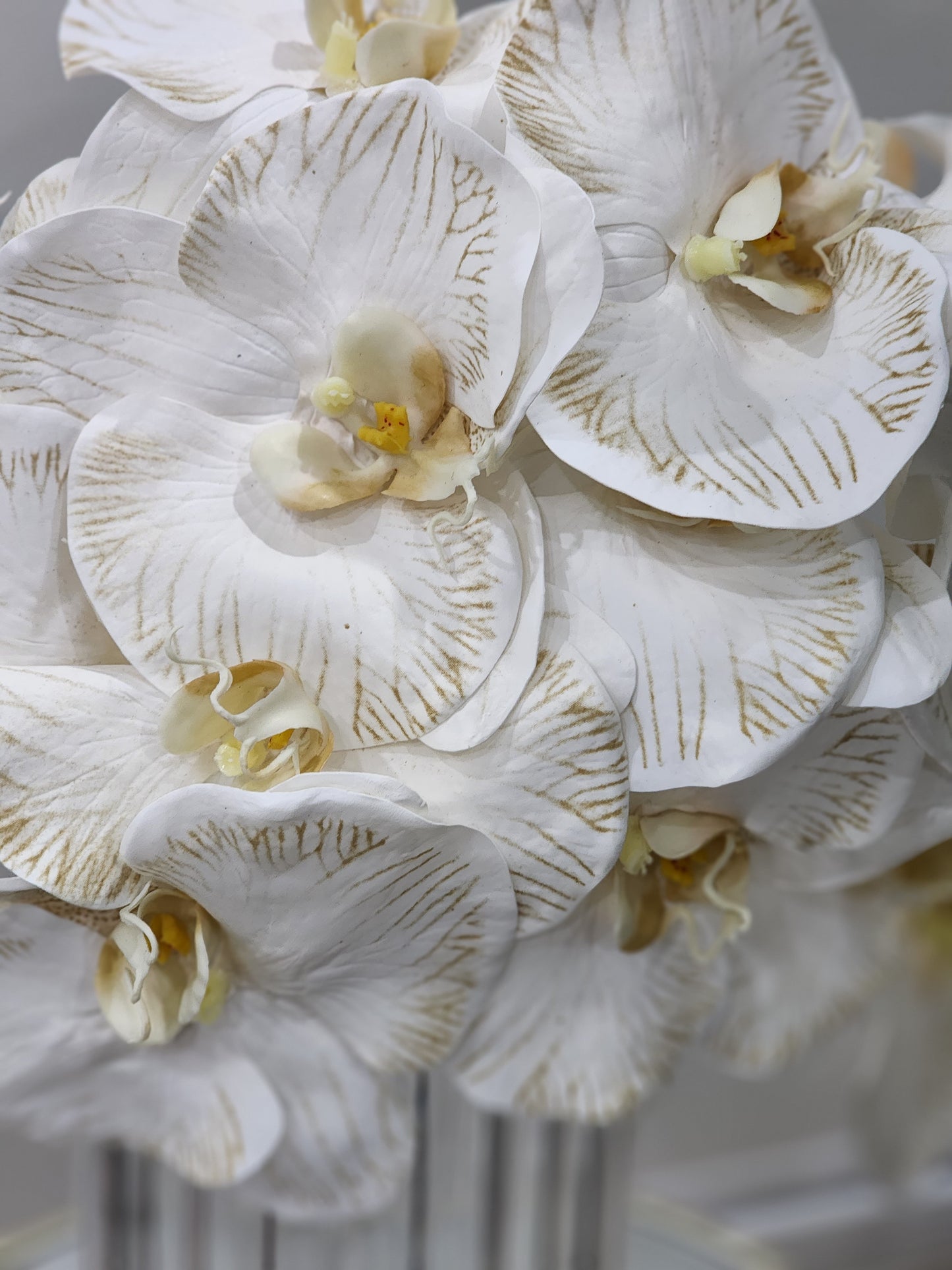 Mirvet floral arragement