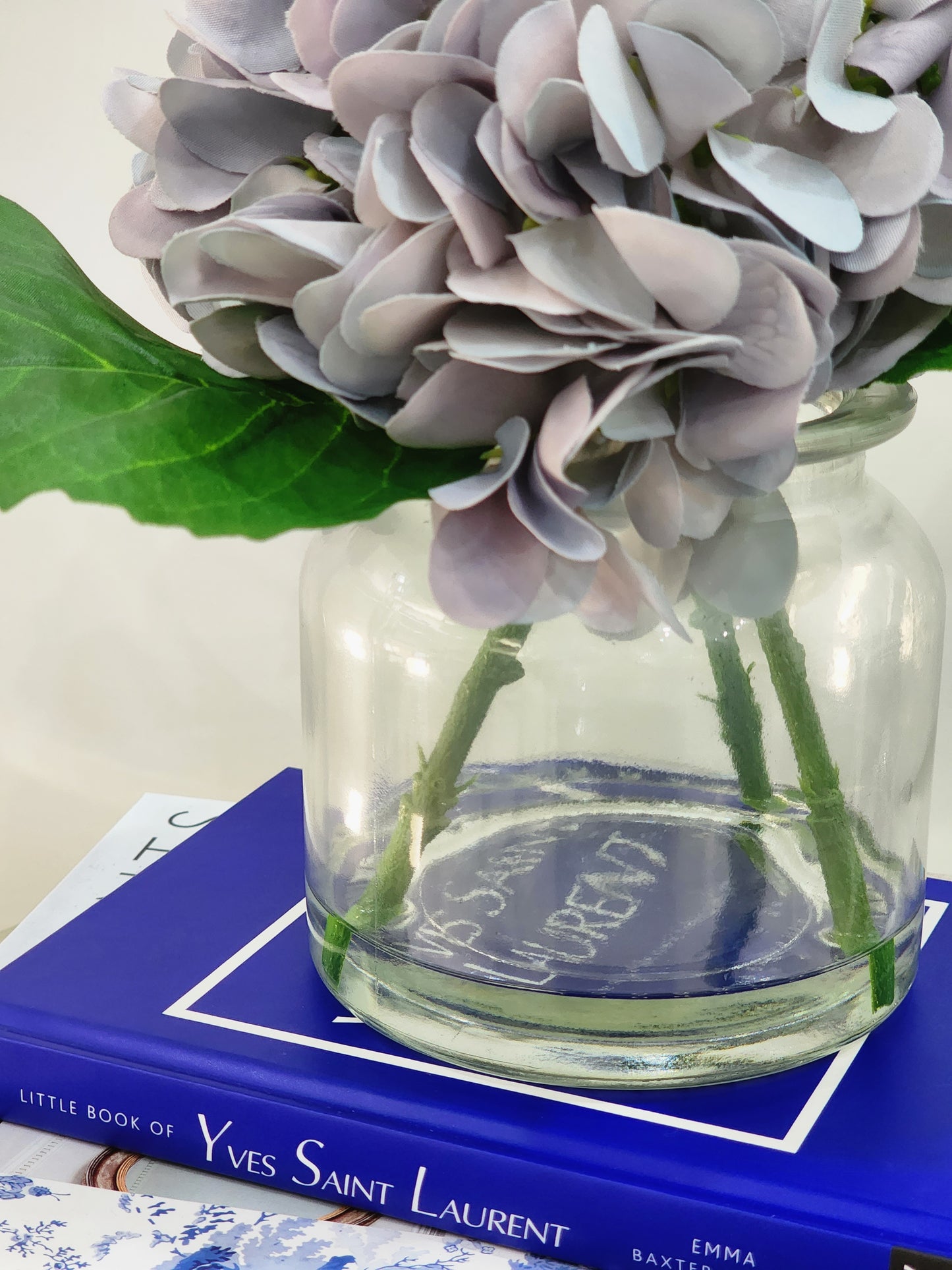 Layla floral arrangement