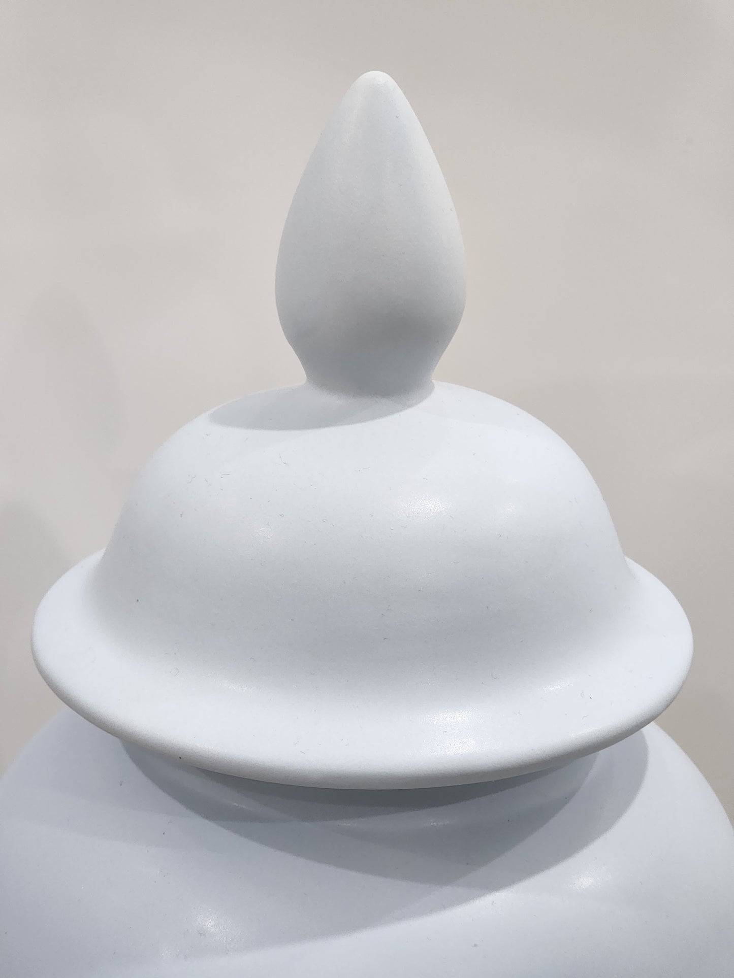 Ashley ginger jar decor (small )