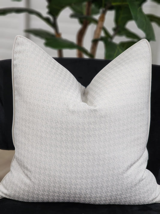 Alama cushion