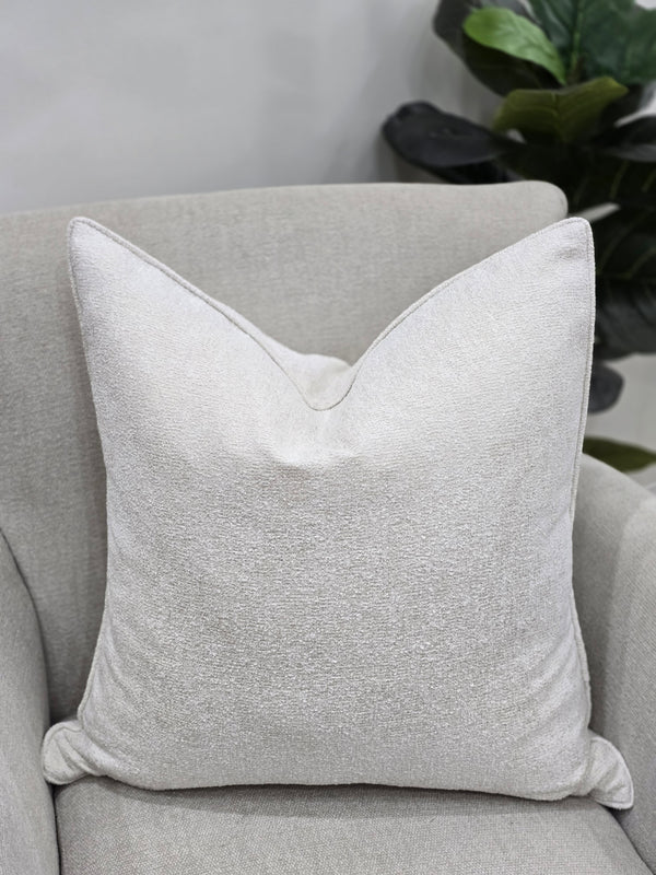 Accia cushion