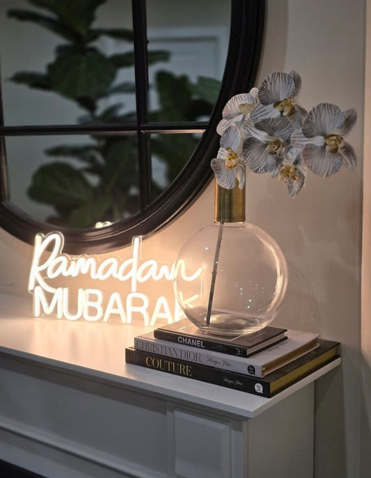 Ramadan neon light