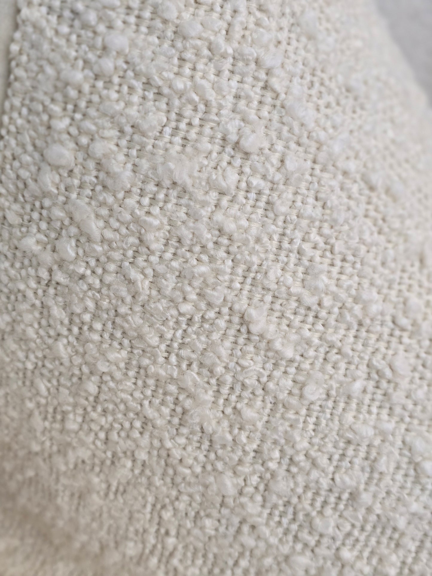 Ikara cushion