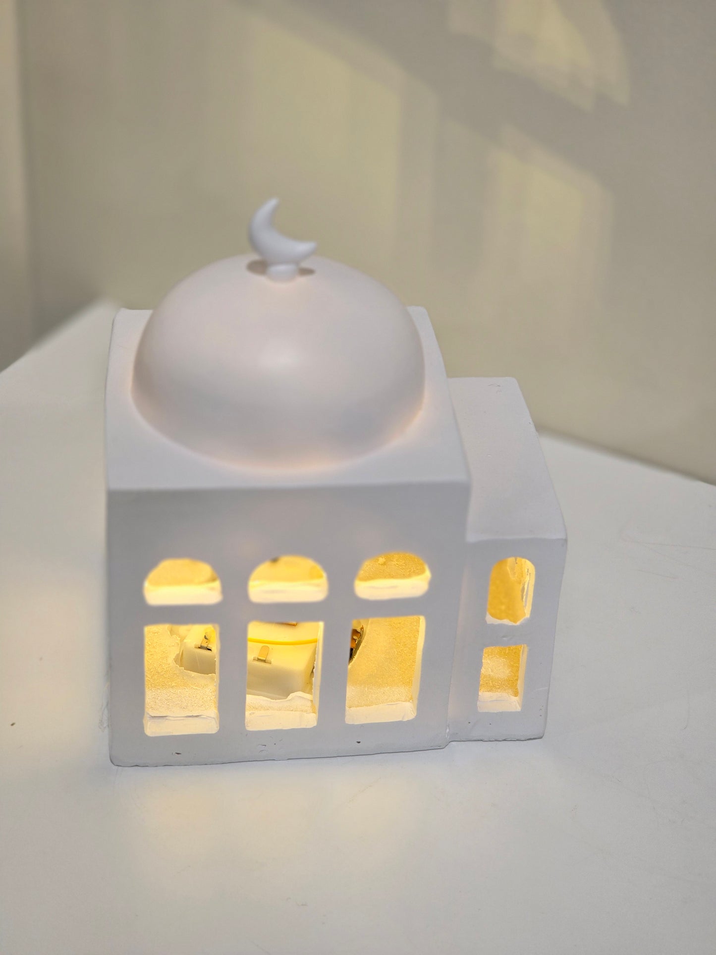 Madinah white light up mosque