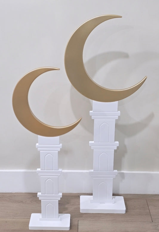 Madinah moon stand (s)