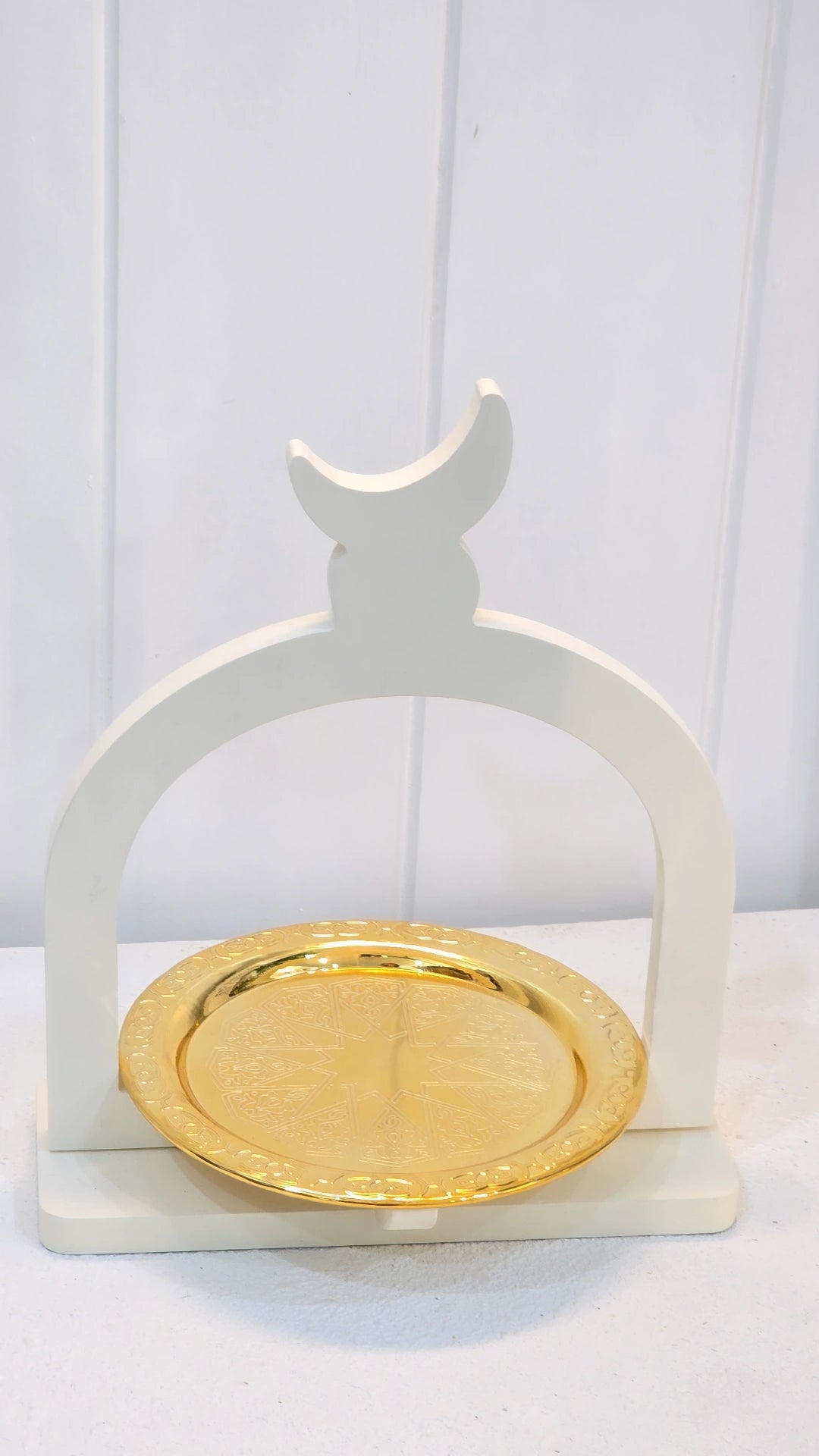 Al Nour 1 tier stand