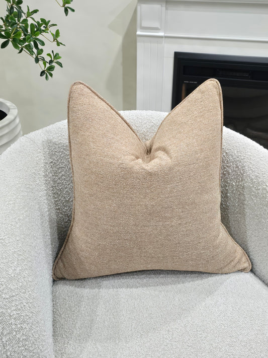 Tuscani cushion