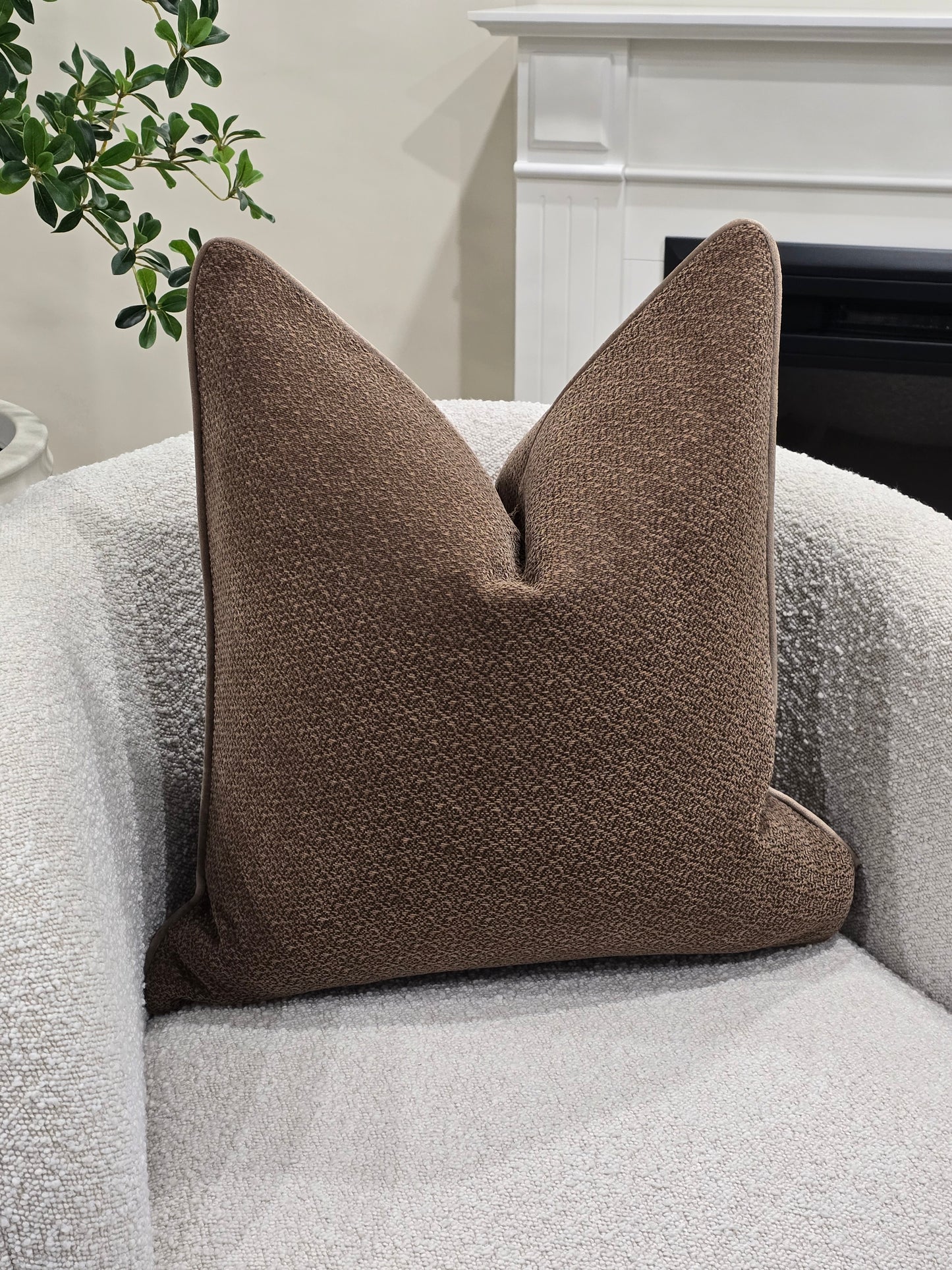 Solange cushion