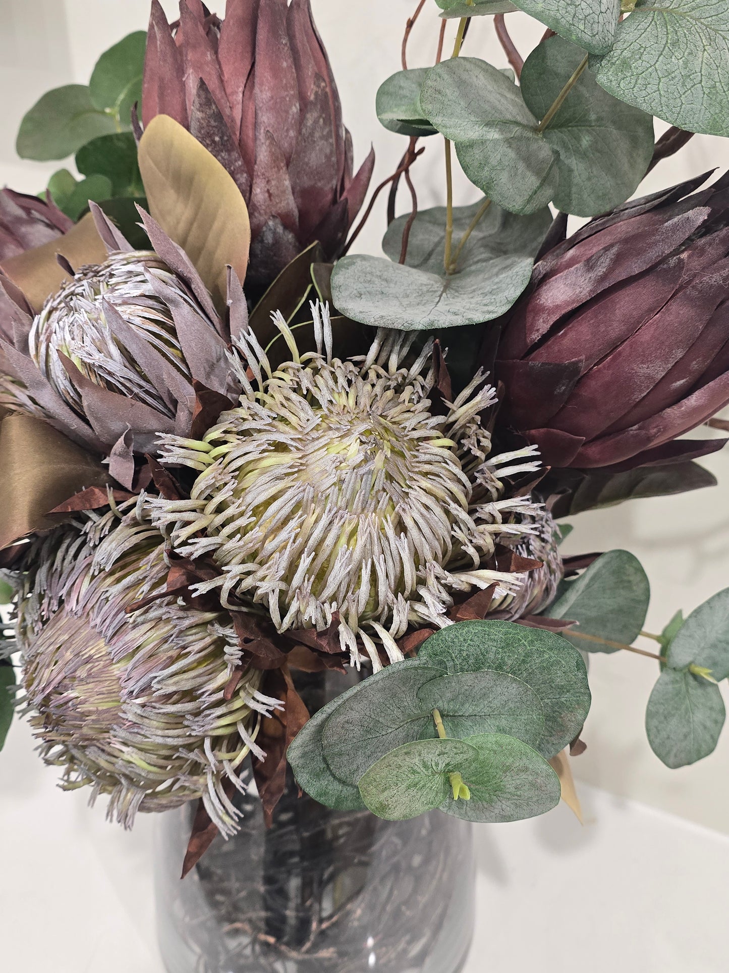 Native rustic floral arrangement