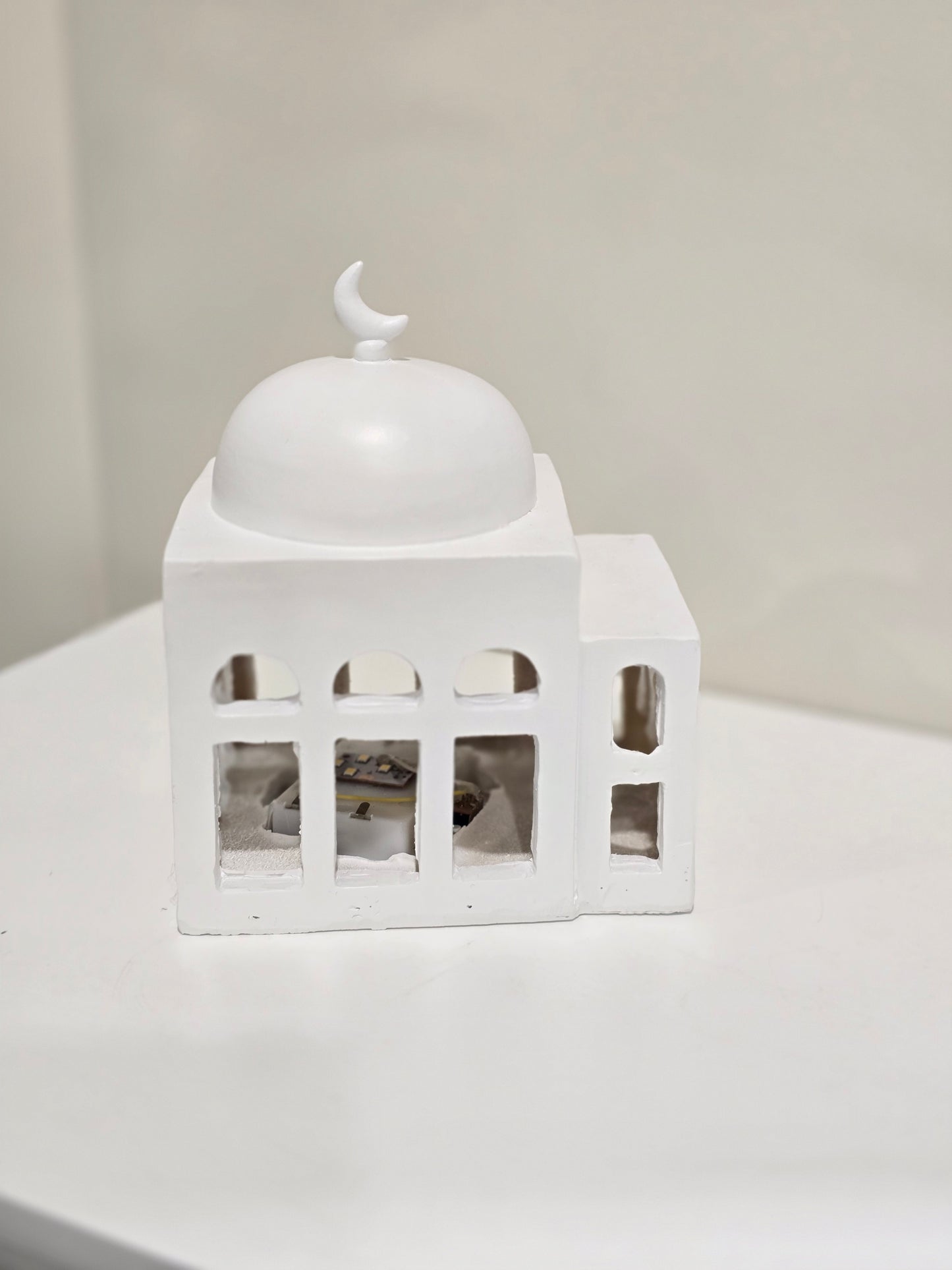 Madinah white light up mosque