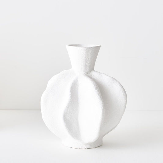 Saya vase