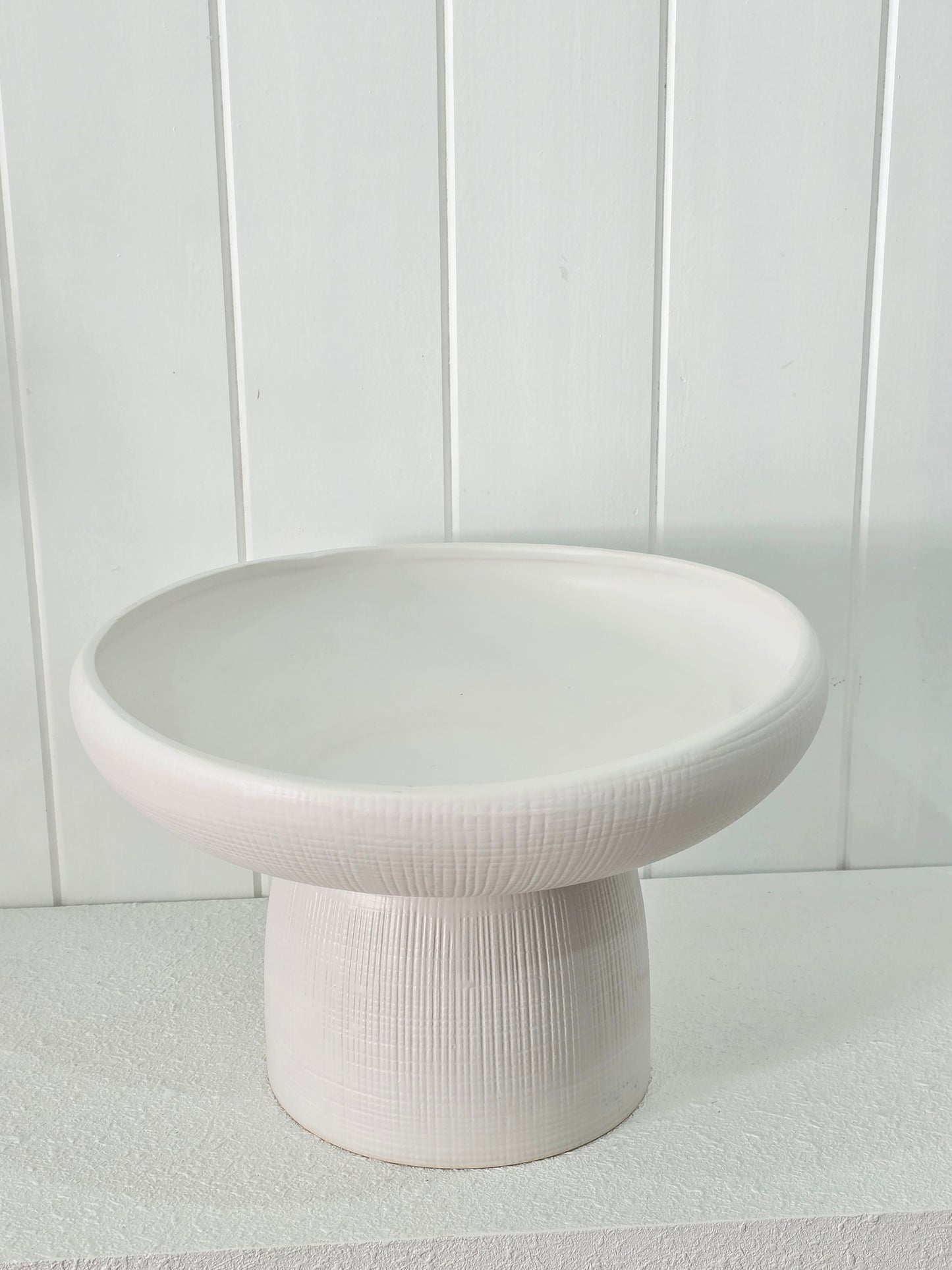Footed bowl decor