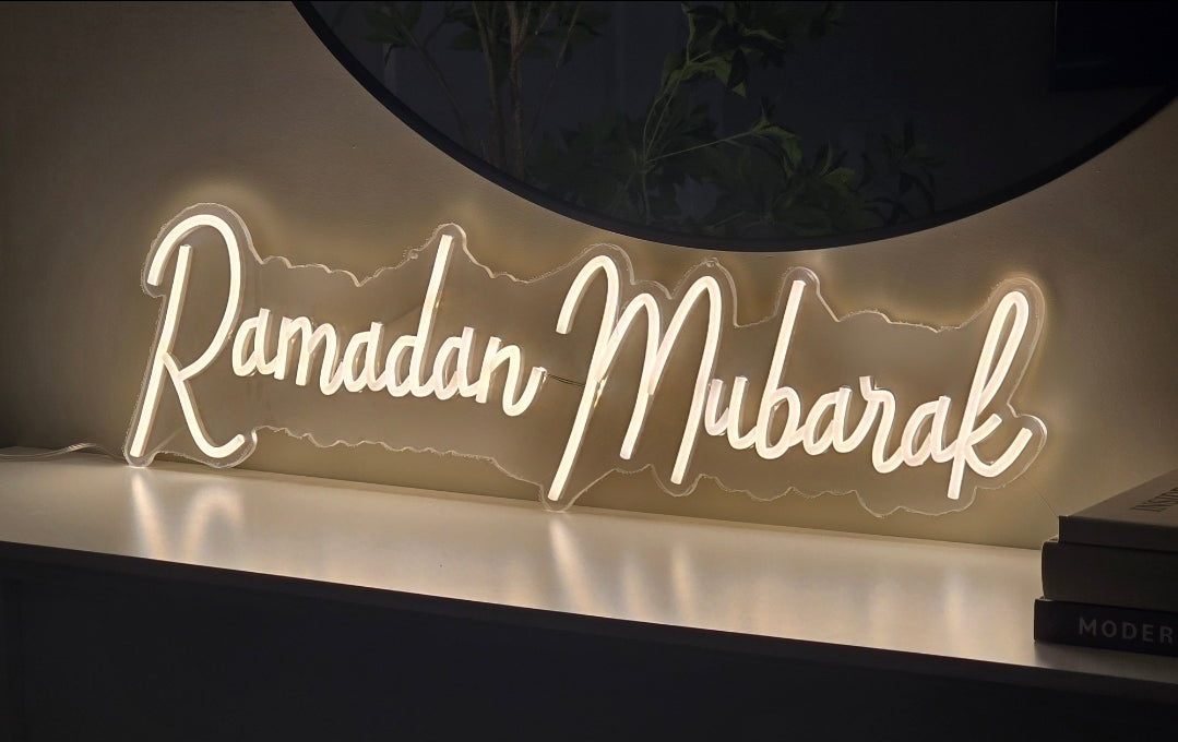 Ramadan neon light