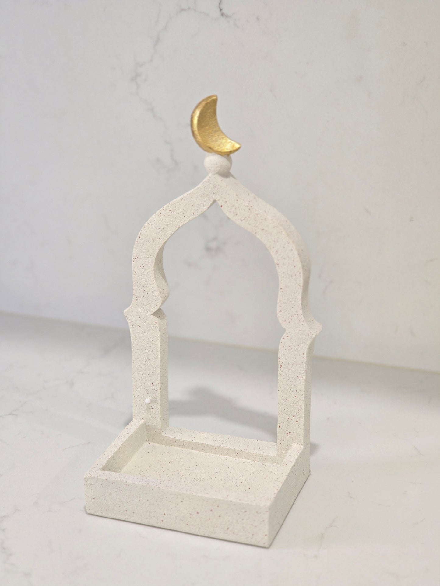 Madina 1 arch tray
