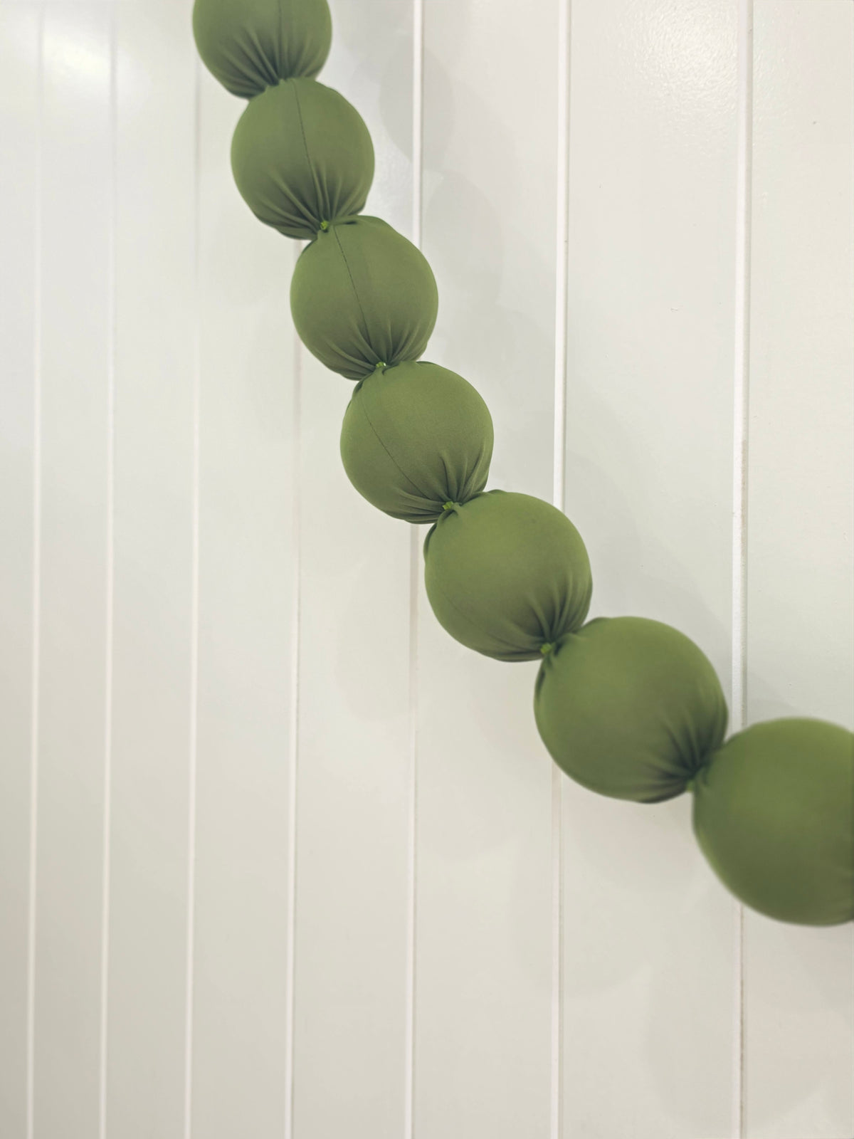 Rawdah giant tasbih garland