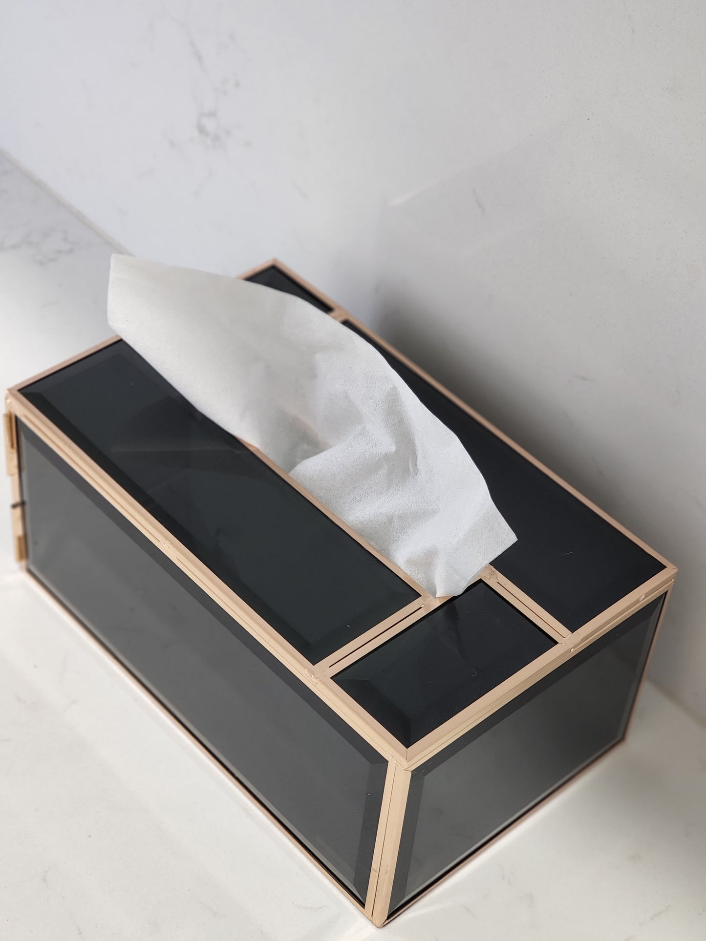 Tissue box (homewares)