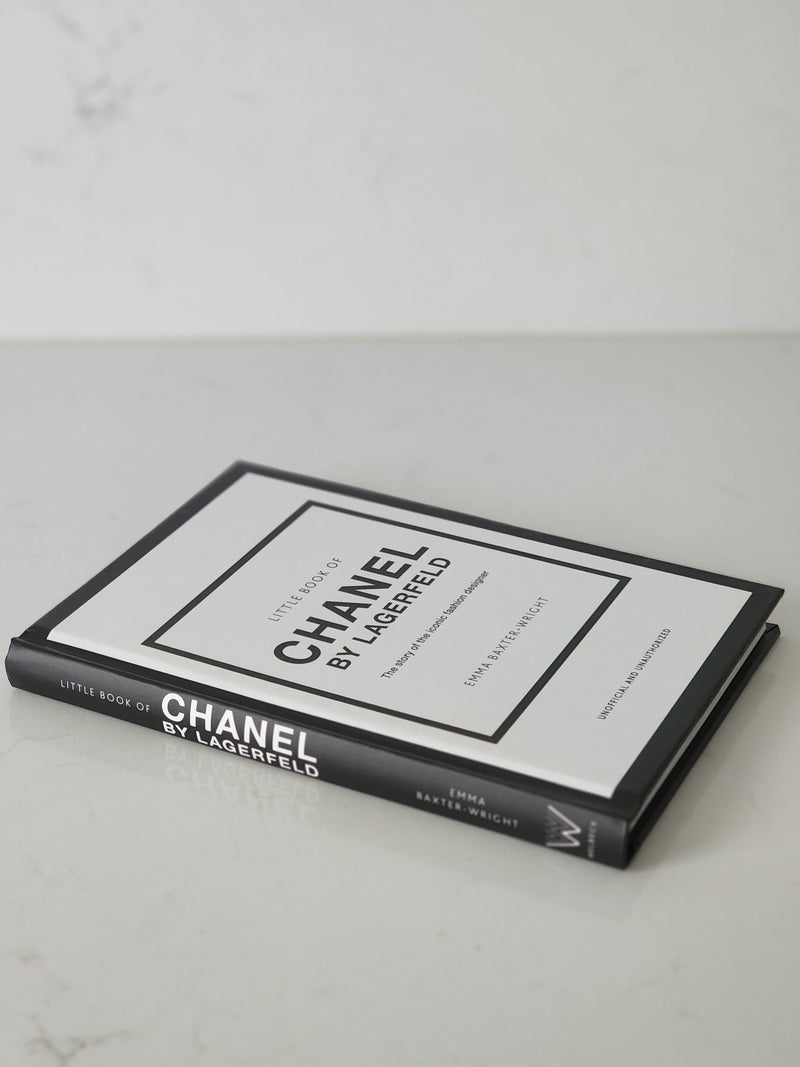 Little book of chanel (white)