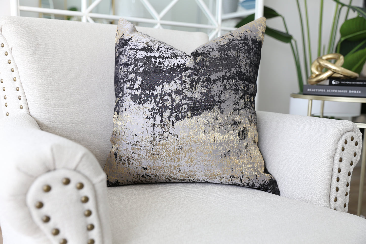 Luxe Cushion