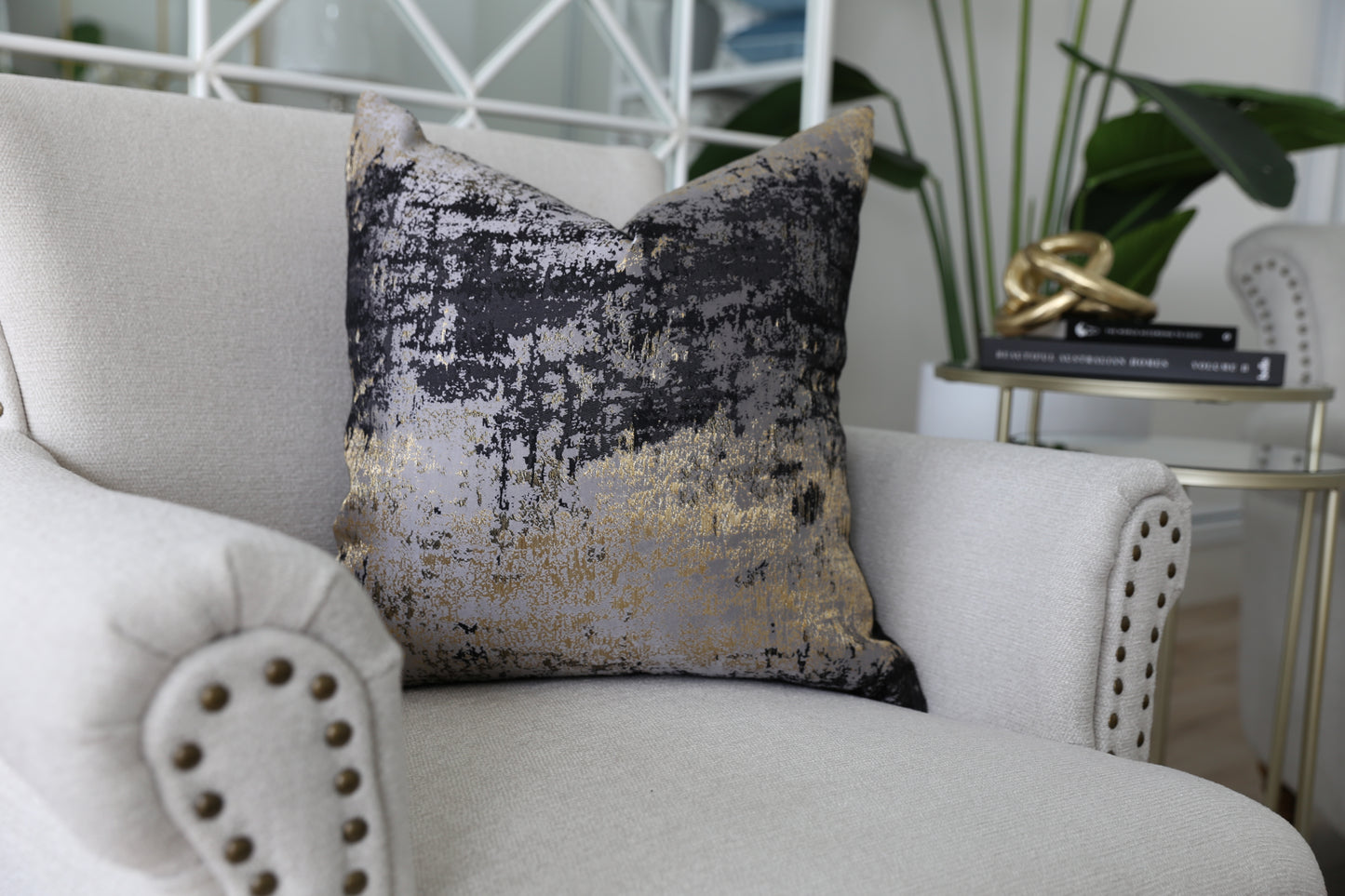 Luxe Cushion